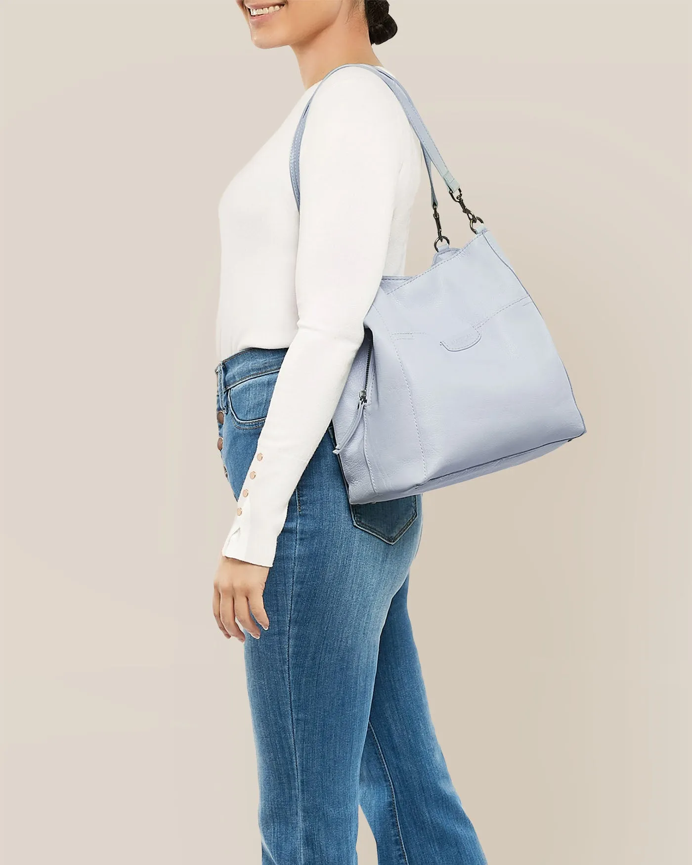 Austin Triple Entry Hobo