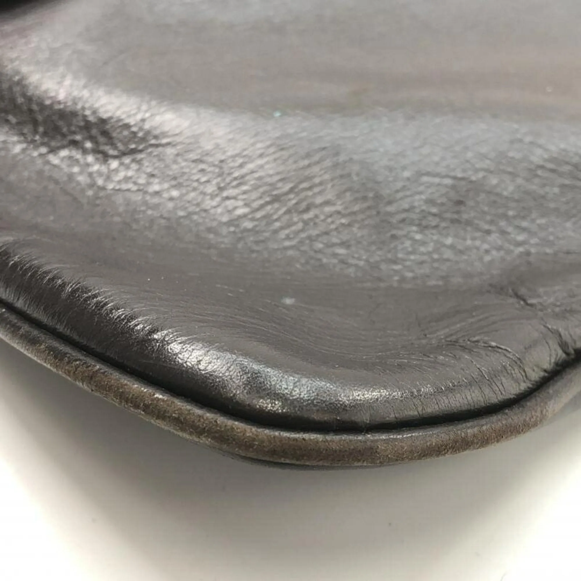 Bally Shoulder Bag (Pre-Owned)