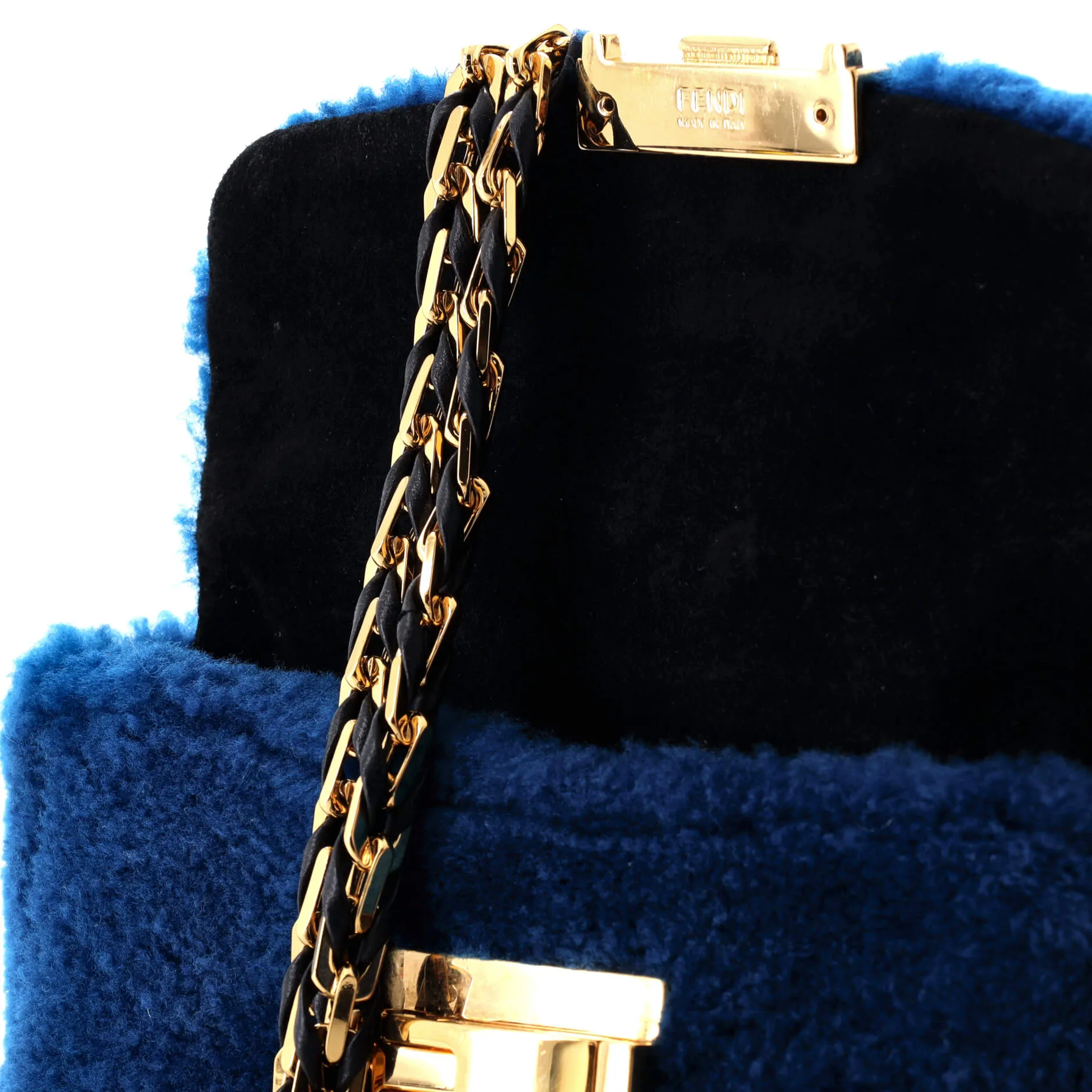 Be Baguette Flap Bag Shearling Medium