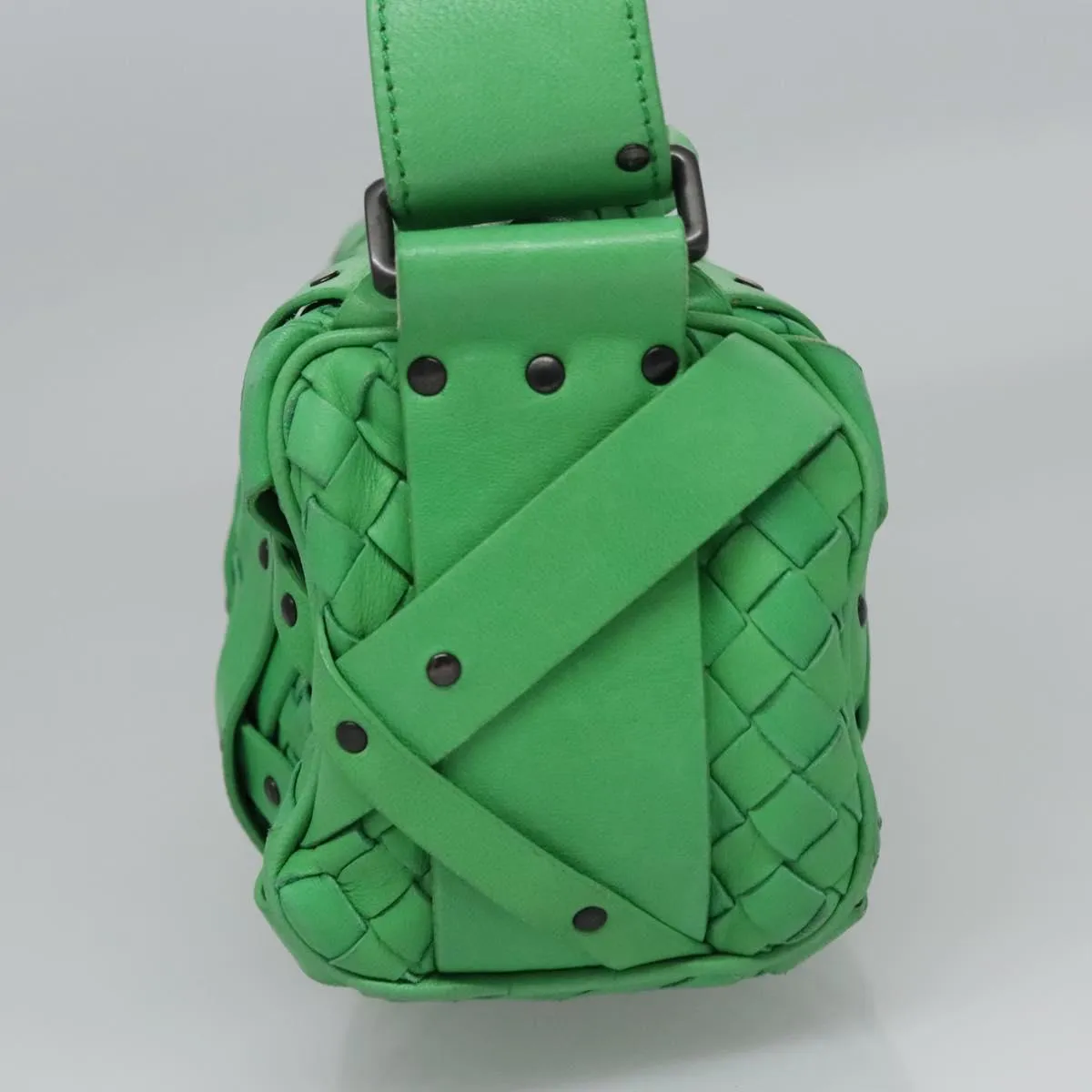 Bottega Veneta Intrecciato Leather Shoulder Bag (Pre-Owned)