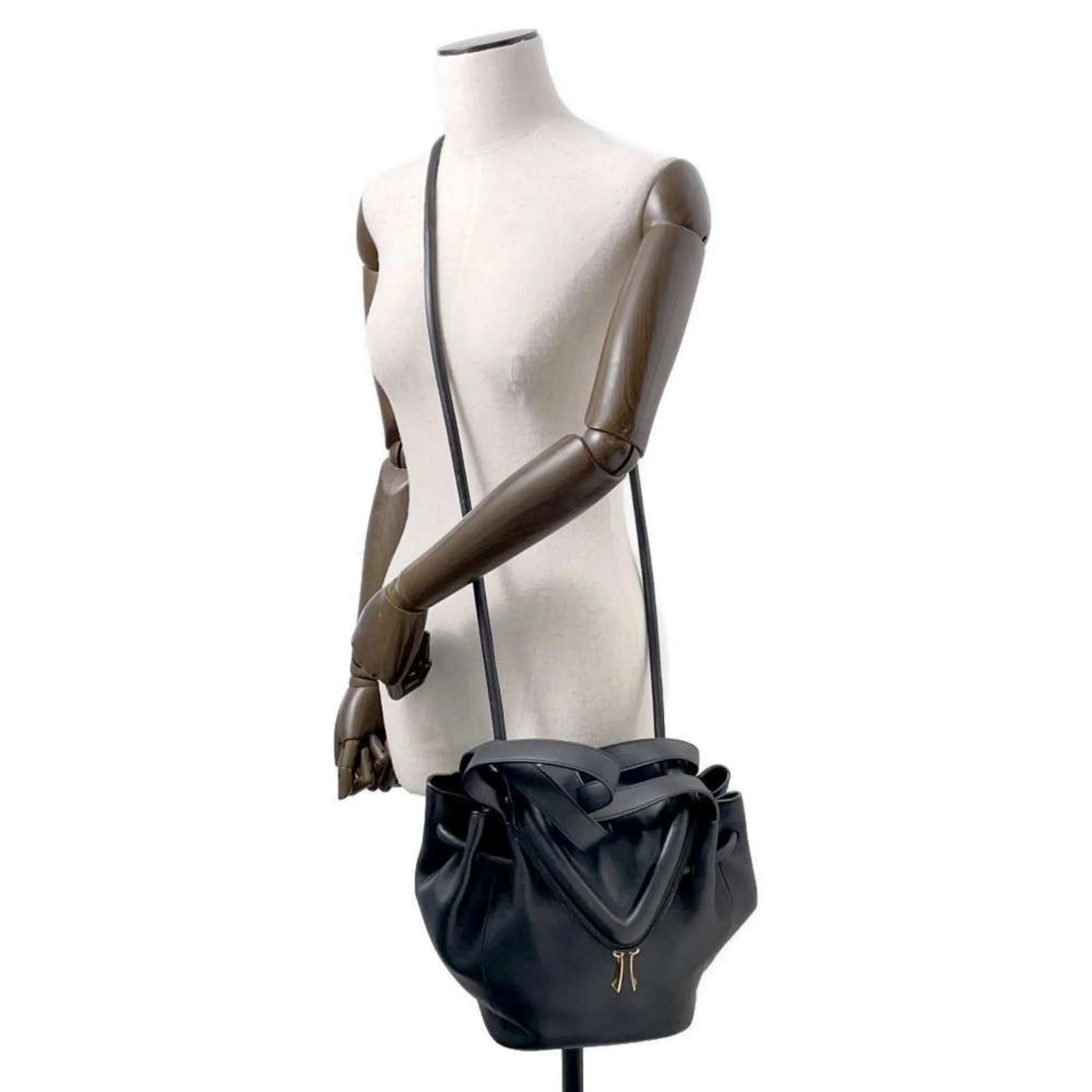 Bottega Veneta Leather Handbag Shoulder Bag (Pre-Owned)