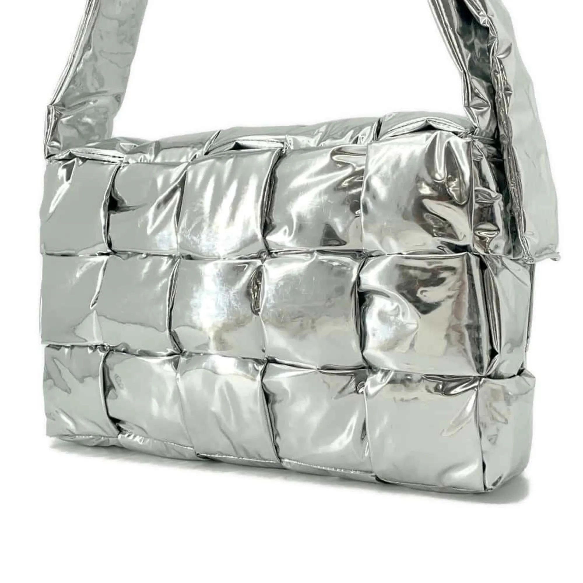 Bottega Veneta Patent Leather Shoulder Bag (Pre-Owned)