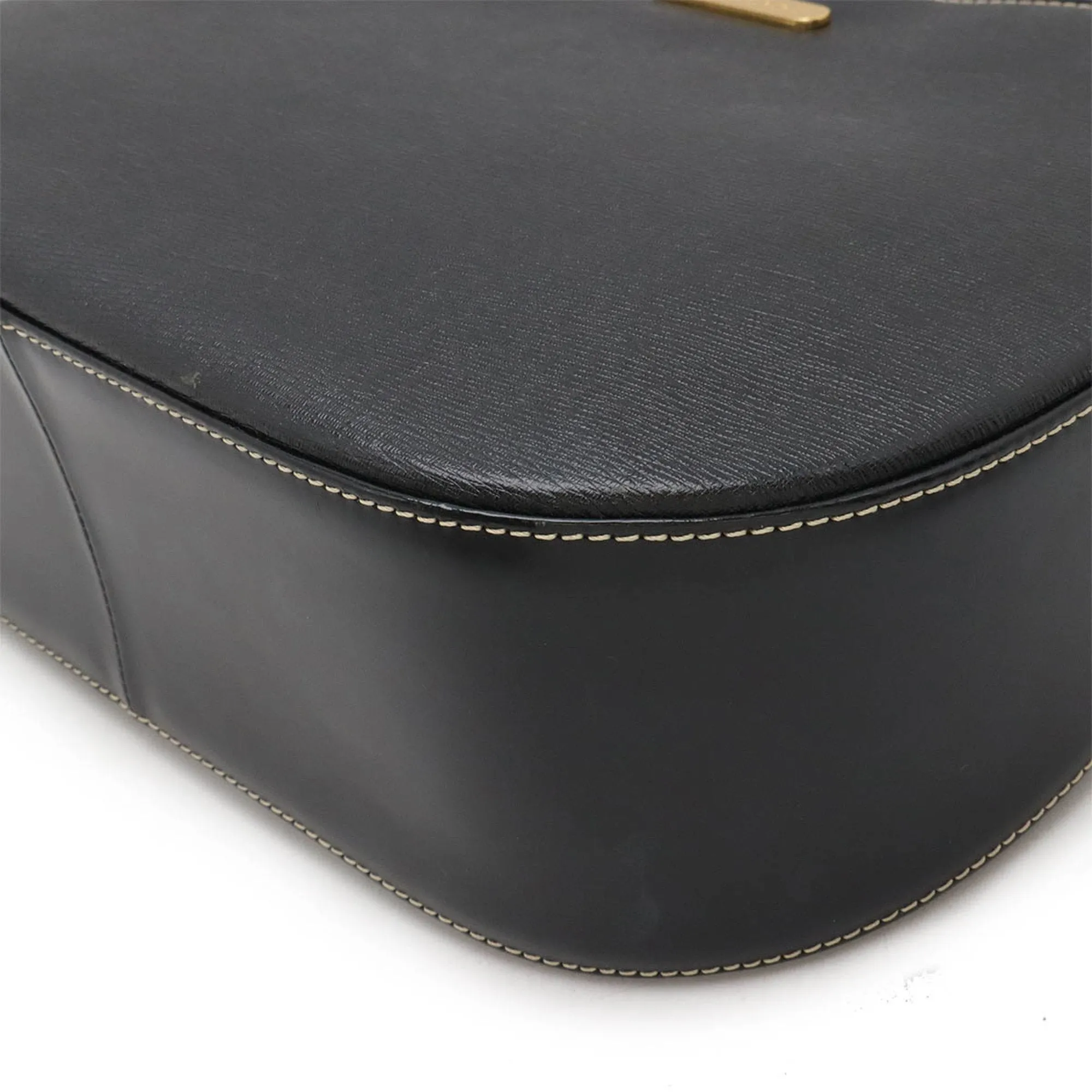 Burberry Leather Shoulder Bag (Pre-Owned)