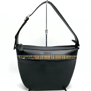 Burberry Leather Shoulder Bag (Pre-Owned)