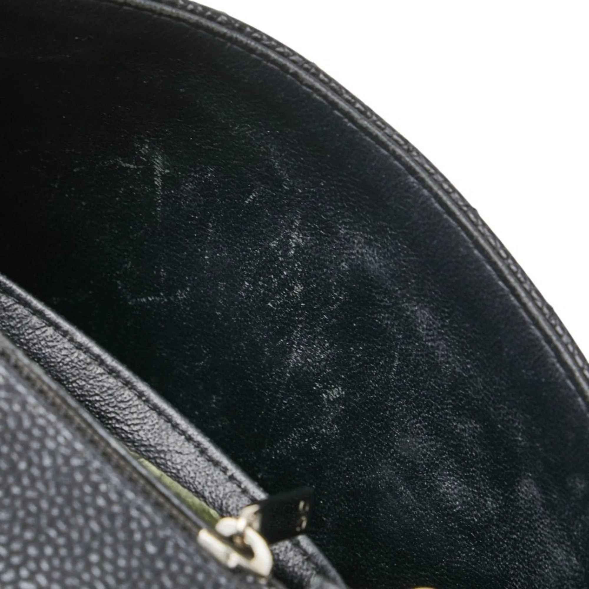 Chanel Grained Calfskin Shoulder Bag (Pre-Owned)