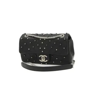 Chanel Leather Pouch Shoulder Bag (Pre-Owned)