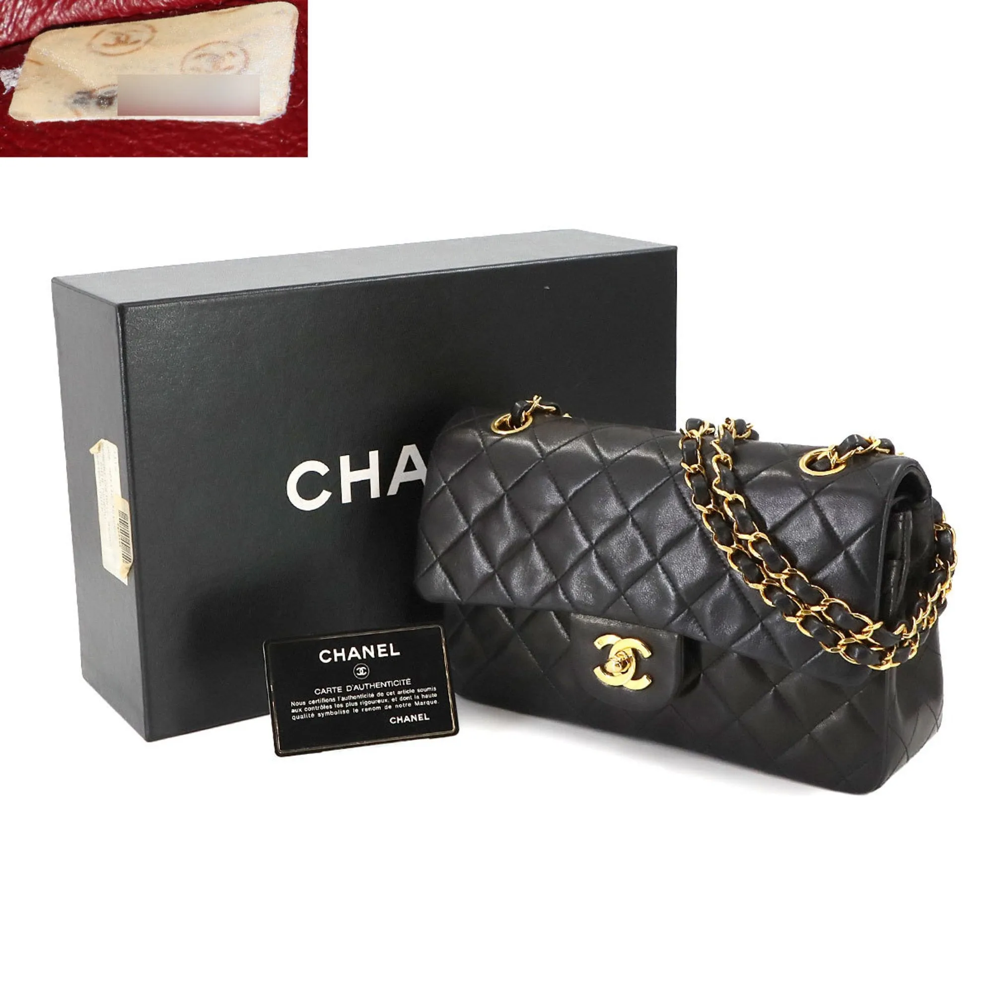 Chanel Leather Shoulder Bag (Pre-Owned)