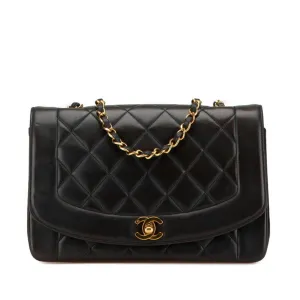 Chanel Leather Shoulder Bag (Pre-Owned)