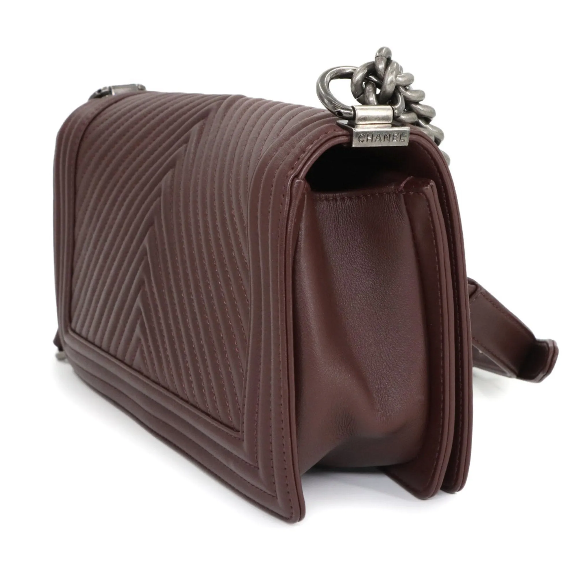 Chanel Leather Shoulder Bag (Pre-Owned)
