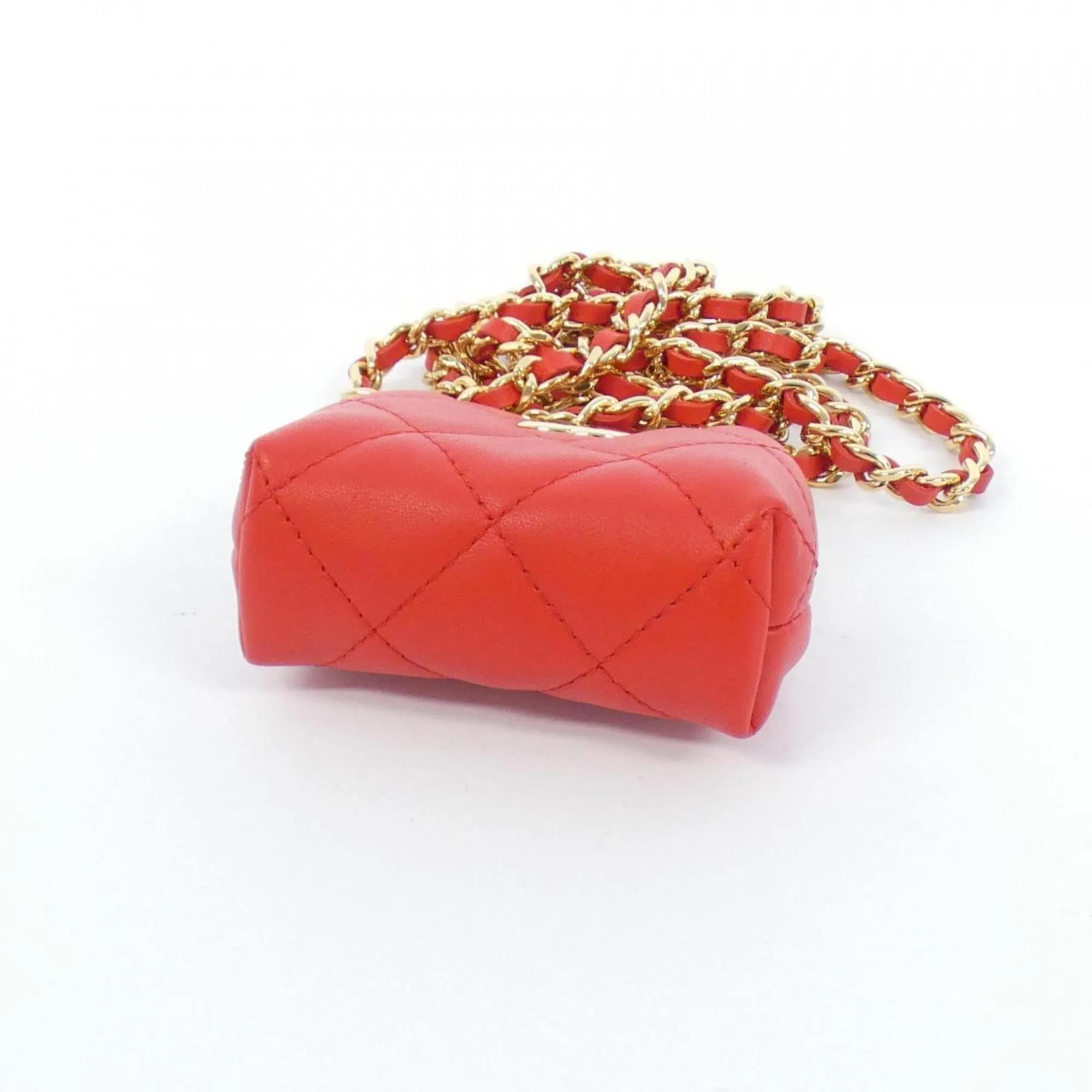 Chanel Leather Shoulder Bag (Pre-Owned)