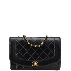 Chanel Leather Shoulder Bag (Pre-Owned)