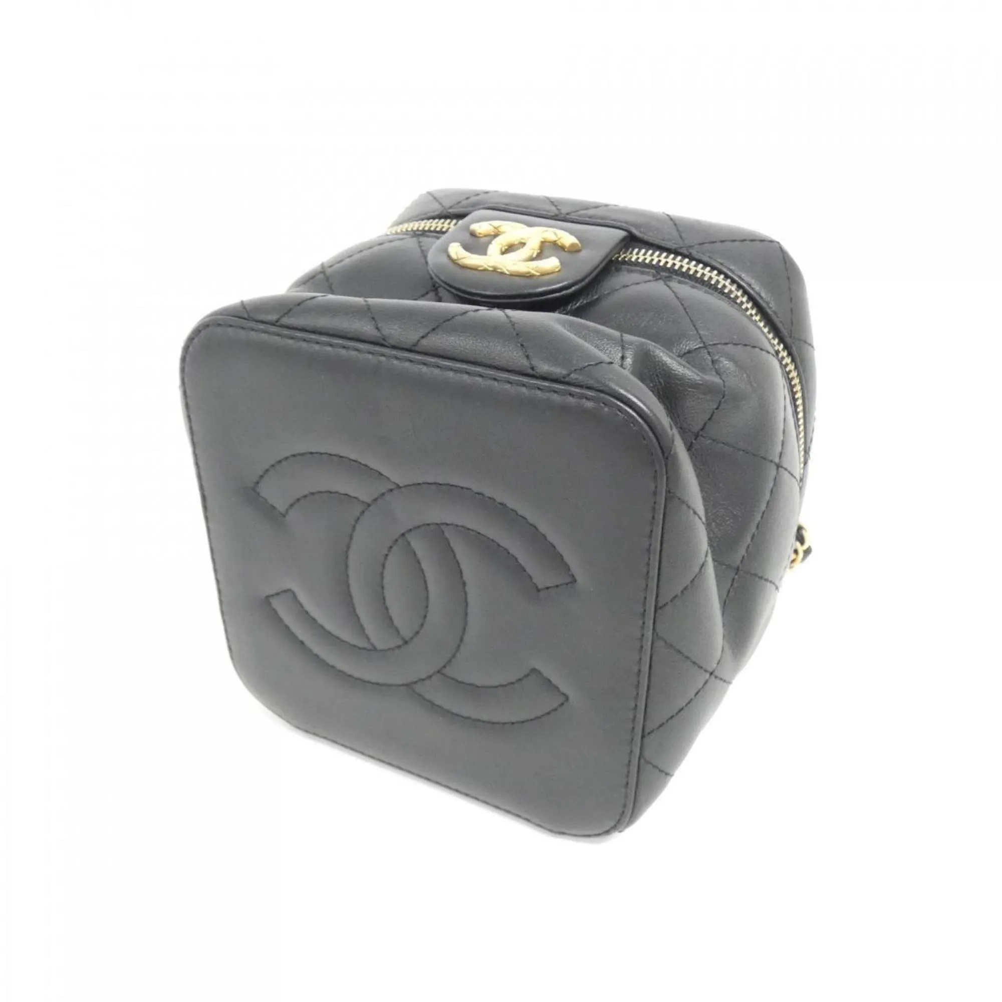 Chanel Leather Shoulder Bag (Pre-Owned)