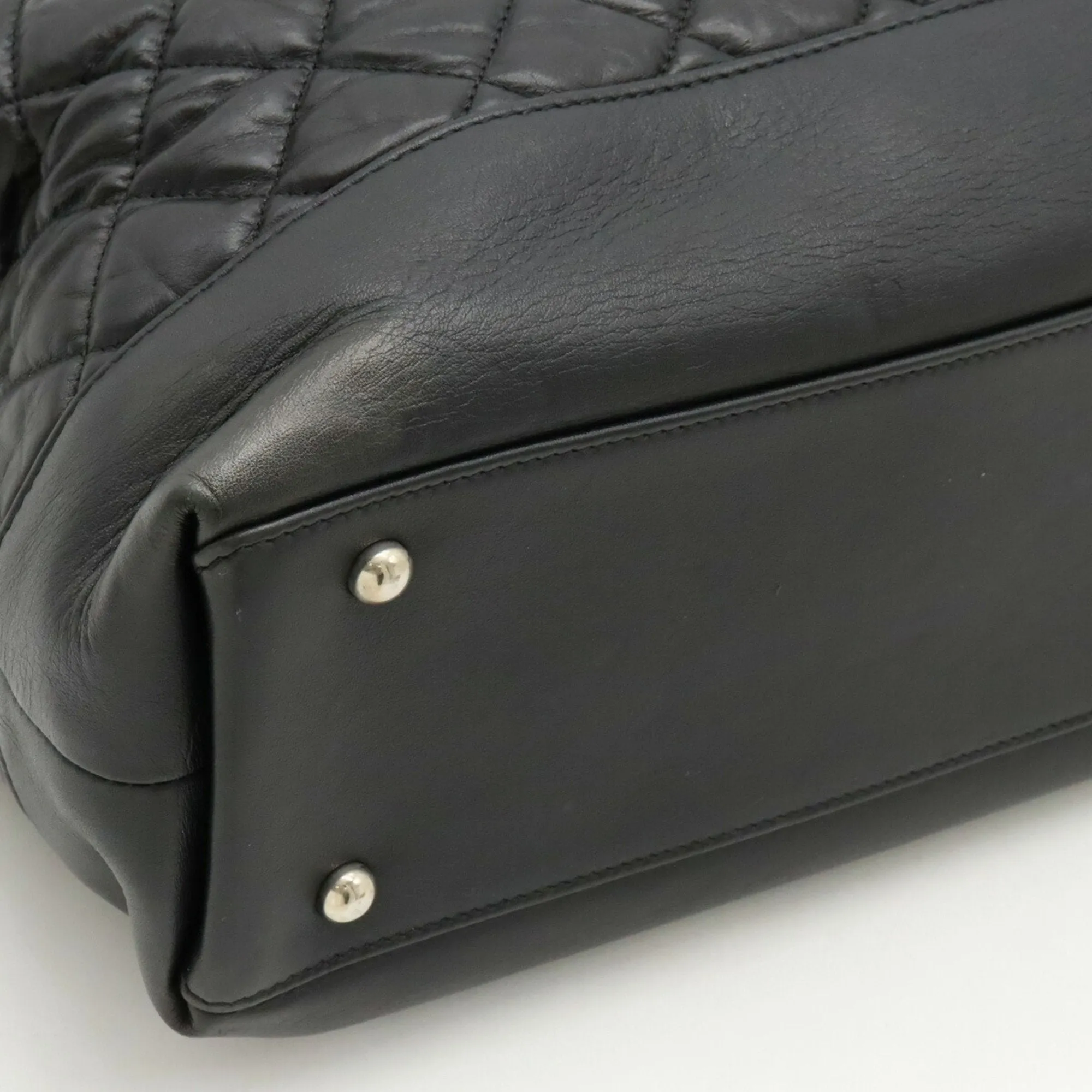 Chanel Leather Shoulder Bag Tote Bag (Pre-Owned)