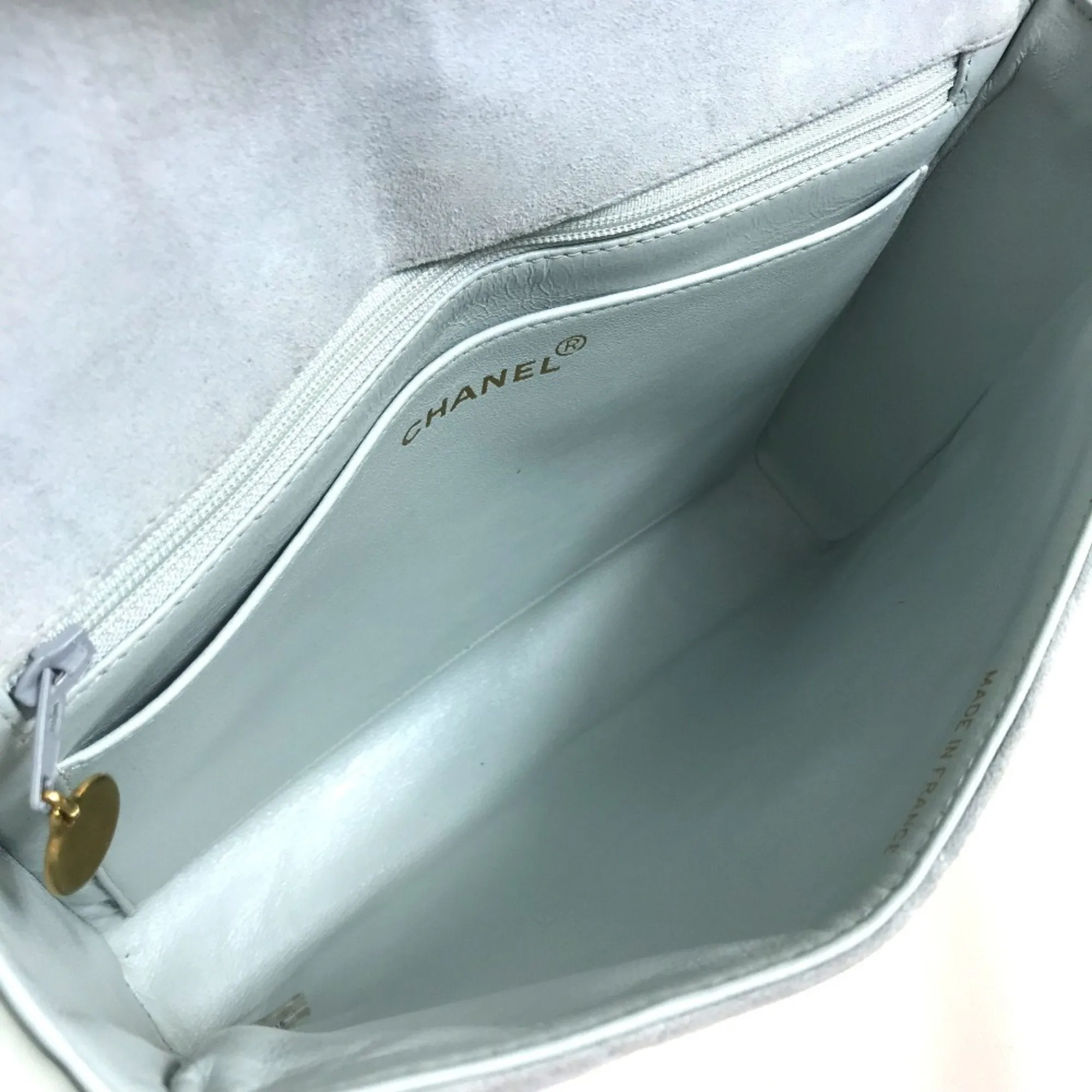 Chanel Logo Cc Suede Shoulder Bag (Pre-Owned)