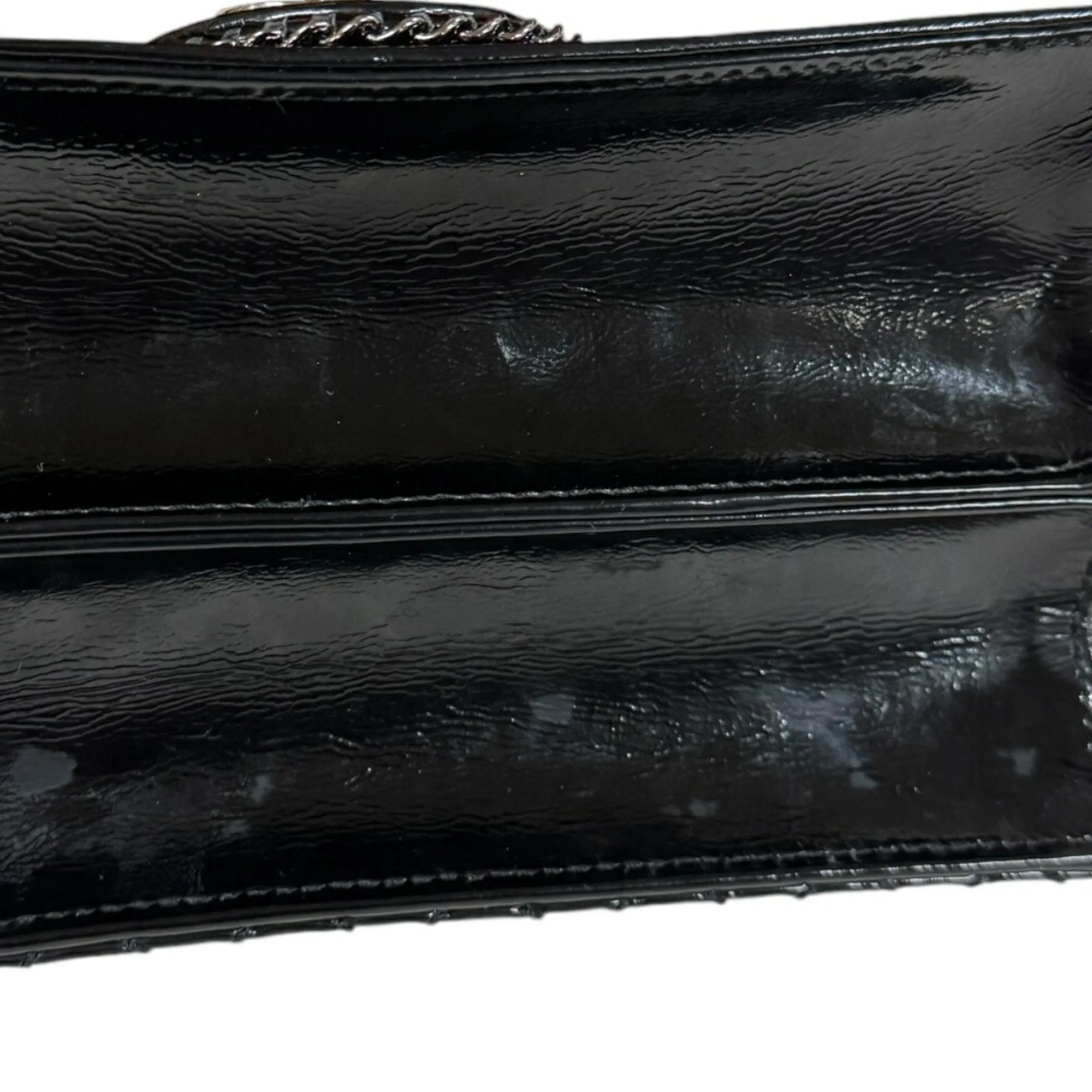Chanel Madison Leather Shoulder Bag (Pre-Owned)