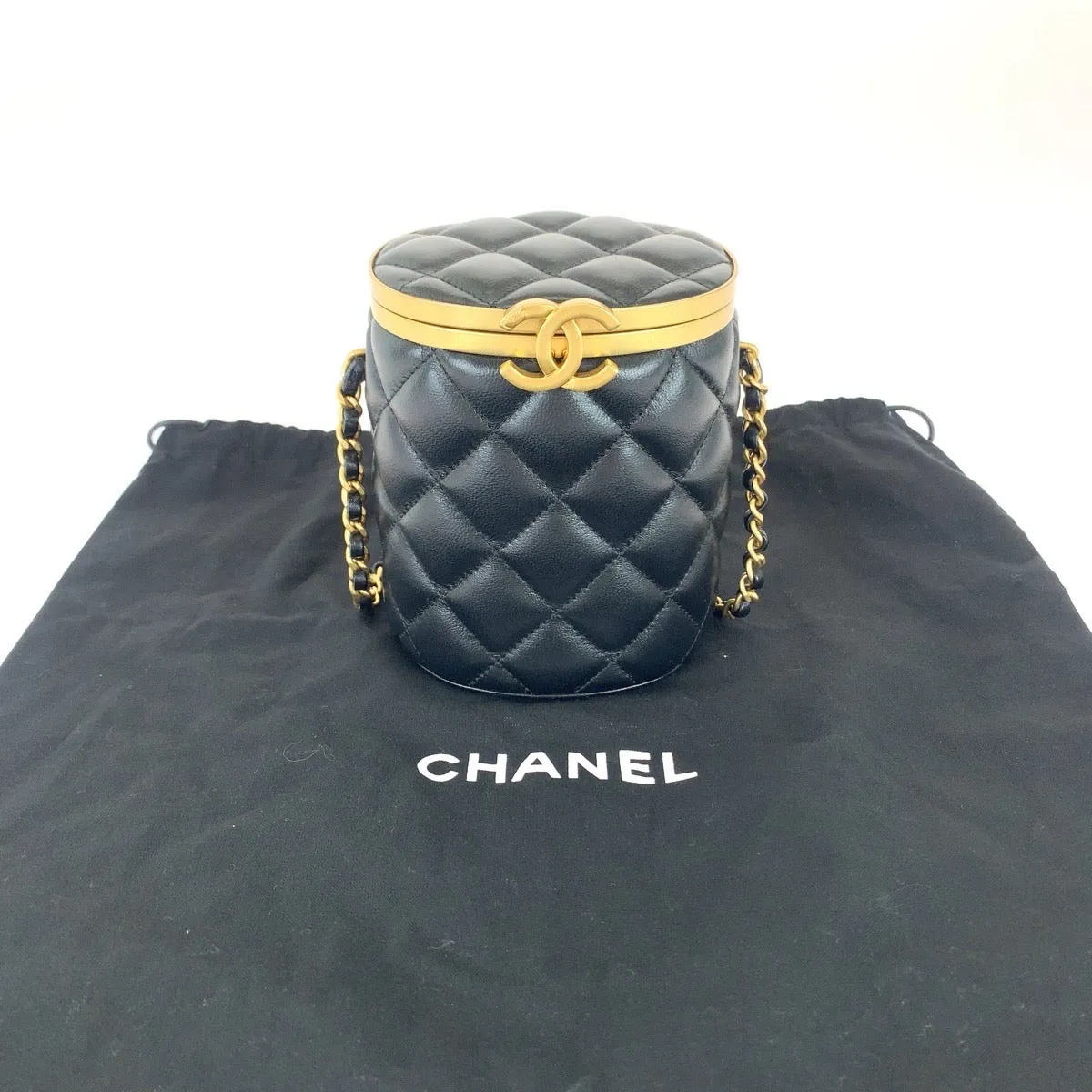 CHANEL Shoulder Bag AS2640 lambskin Black gold Shoulder Bag Vanity bag Matrasse COCO Mark with mirror Women Used