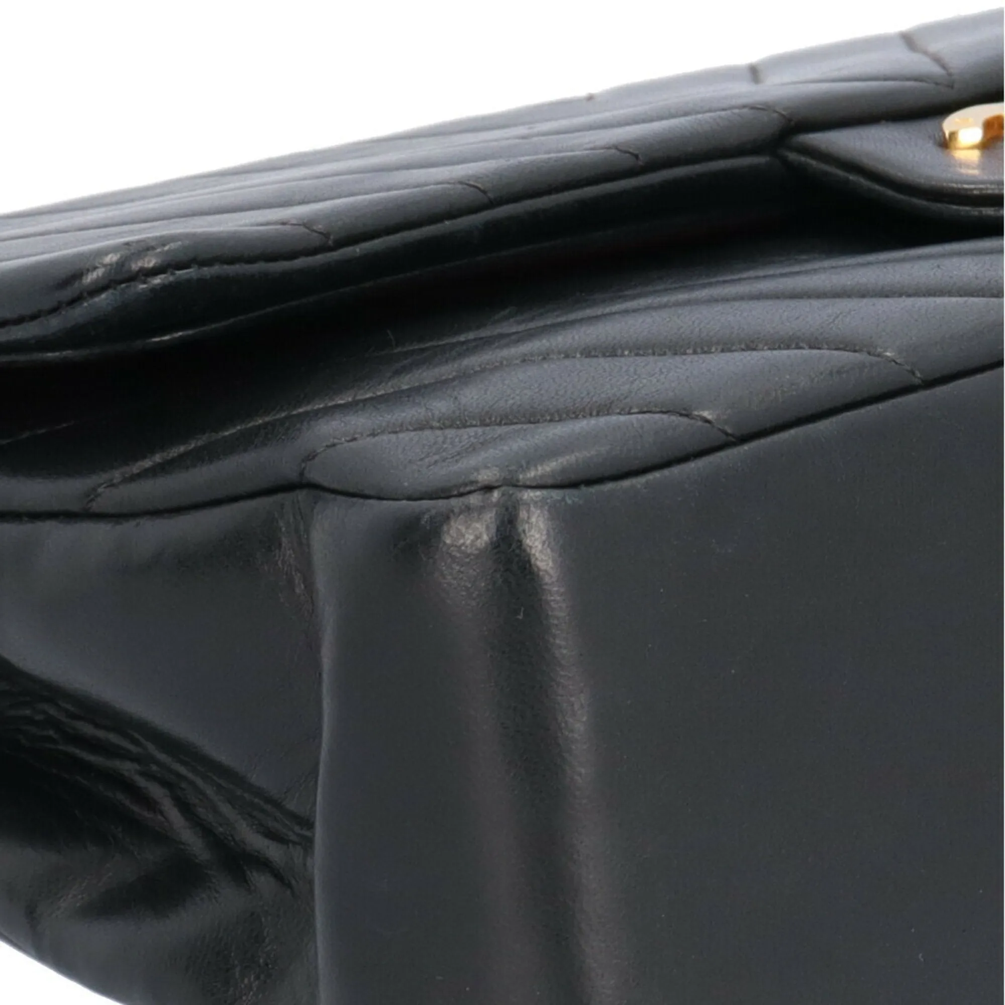 Chanel Timeless Leather Shoulder Bag (Pre-Owned)