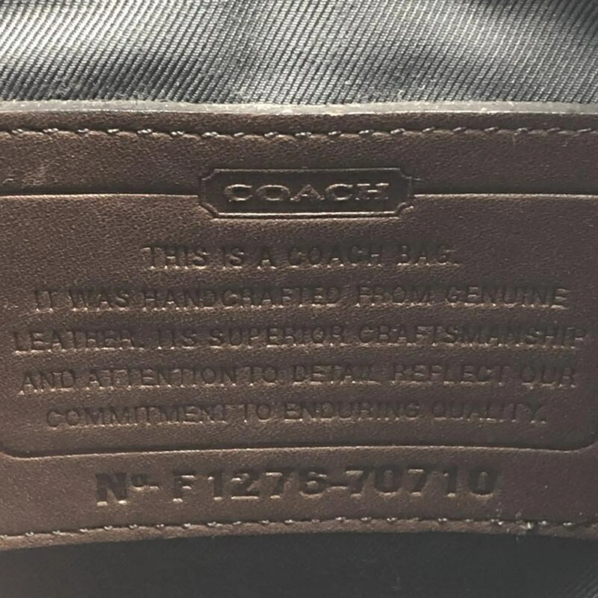 Coach Leather Shoulder Bag (Pre-Owned)