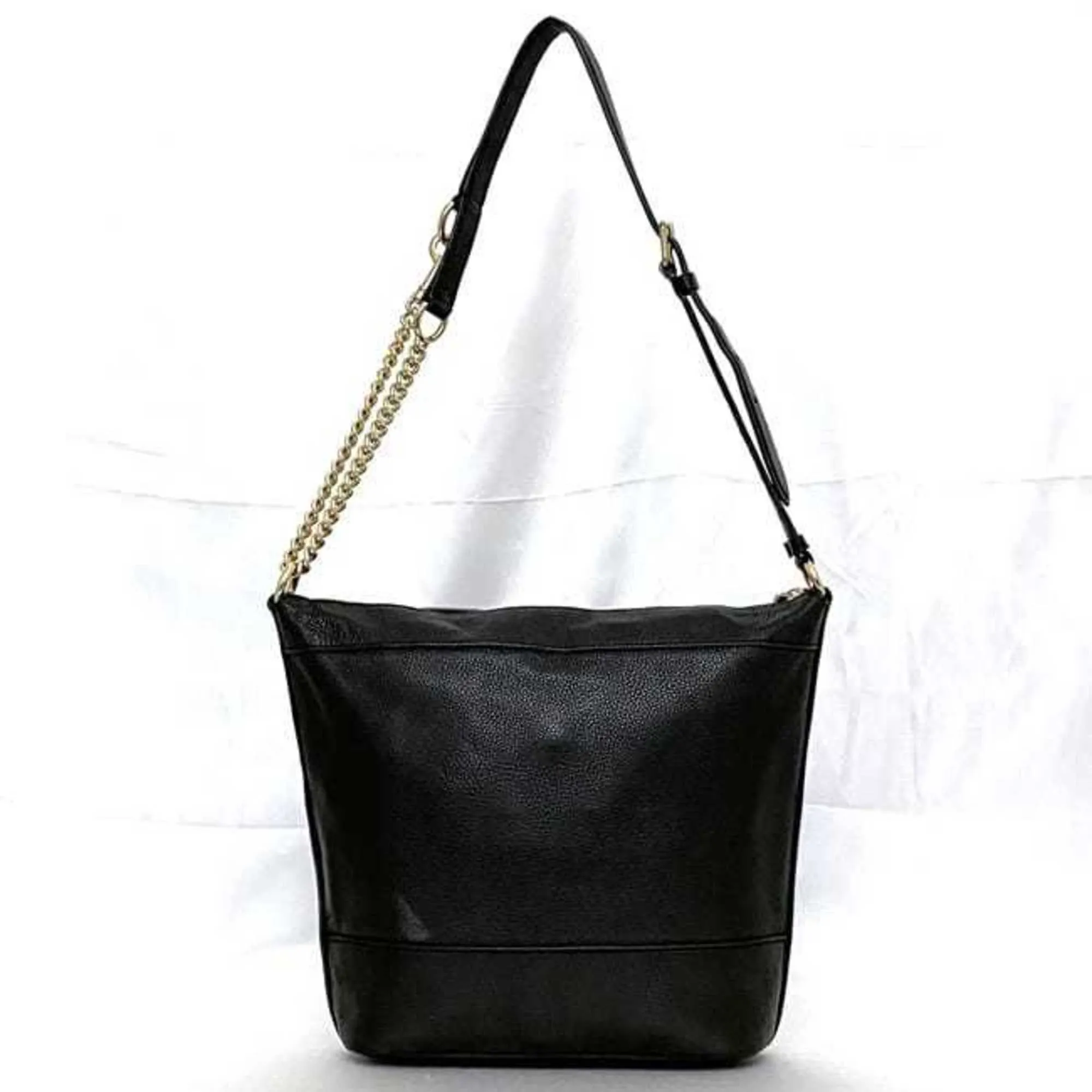 Coach  Leather Shoulder Bag (Pre-Owned)