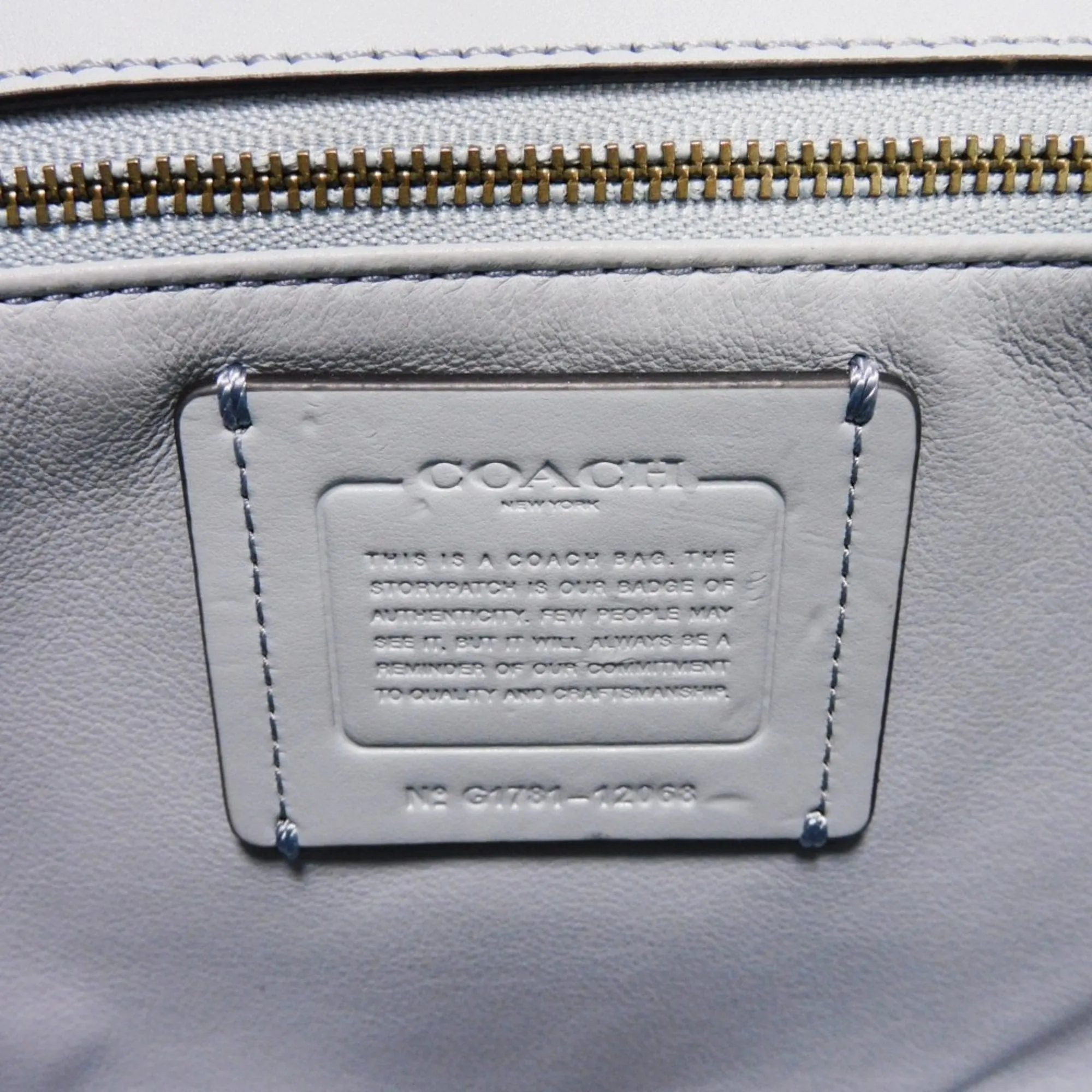 Coach Suede Leather Shoulder Bag (Pre-Owned)