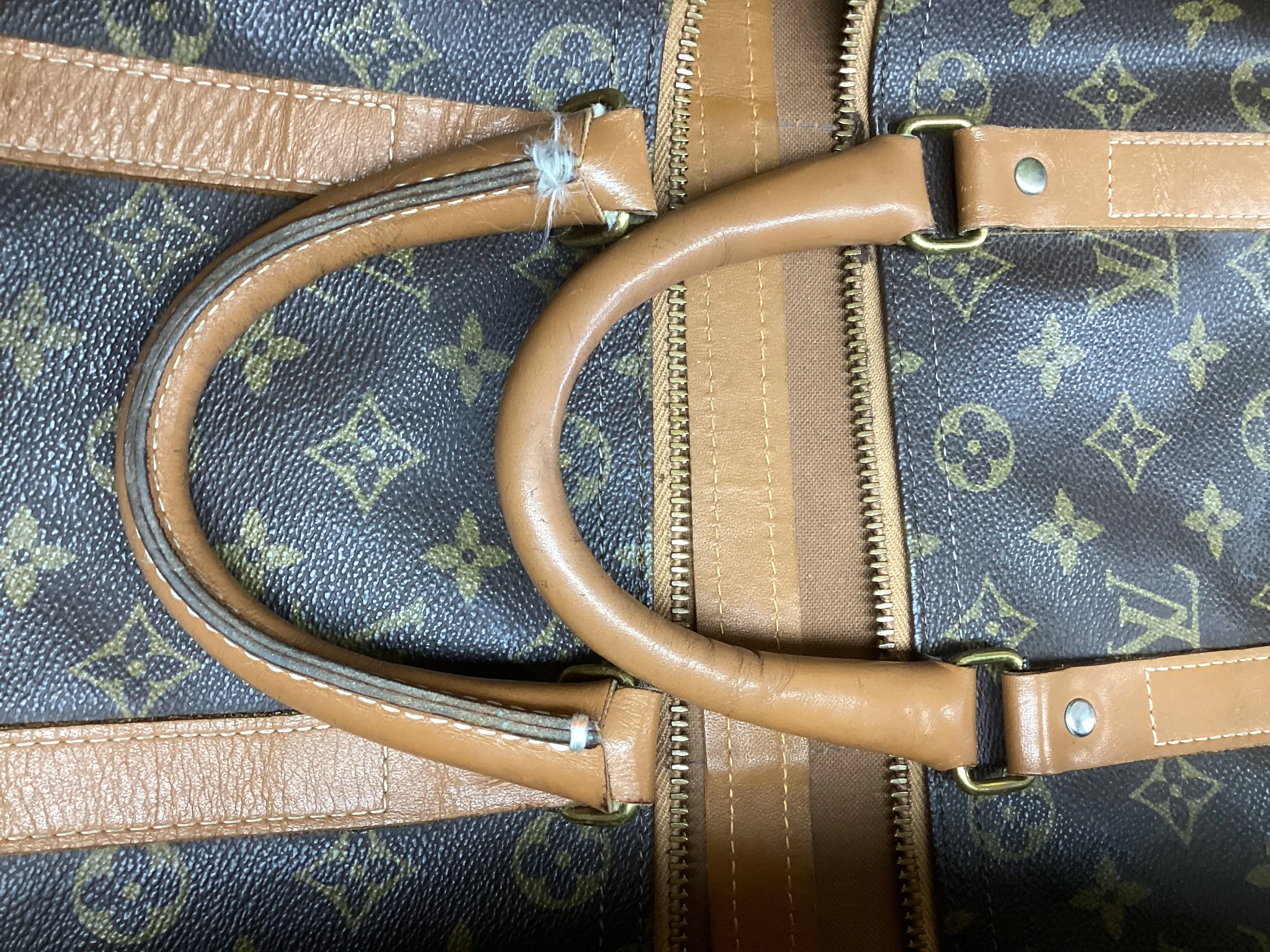 Duffle And Weekender Luxury Designer By Louis Vuitton, Size: Large