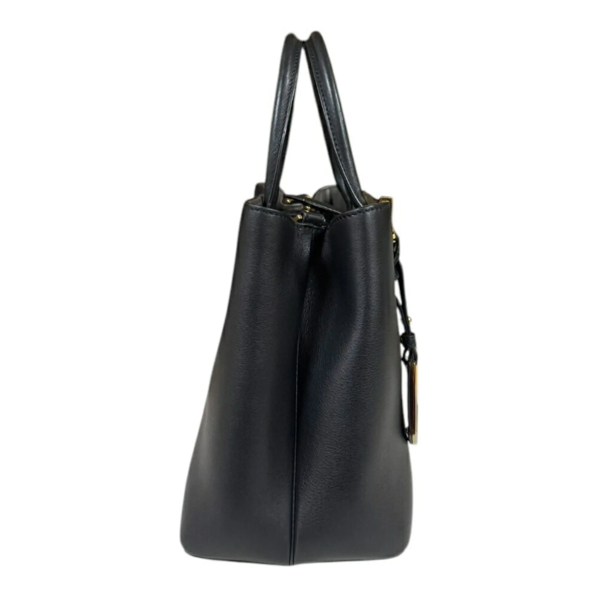 Fendi Leather Shoulder Bag (Pre-Owned)