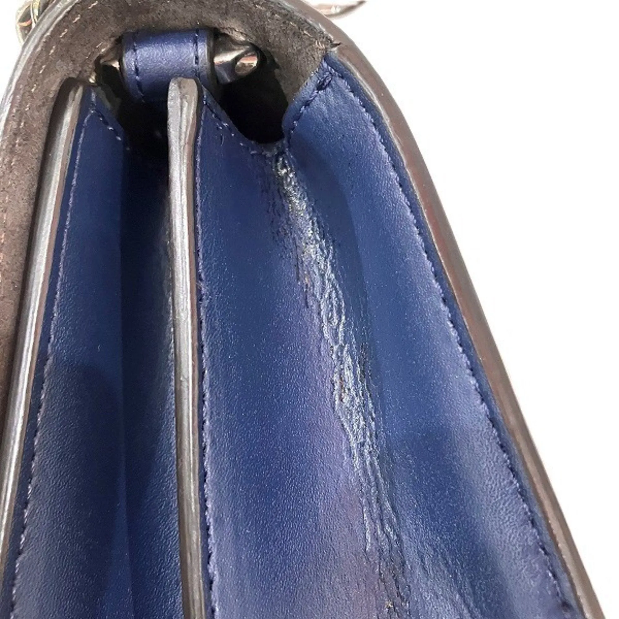 Fendi Leather Shoulder Bag (Pre-Owned)