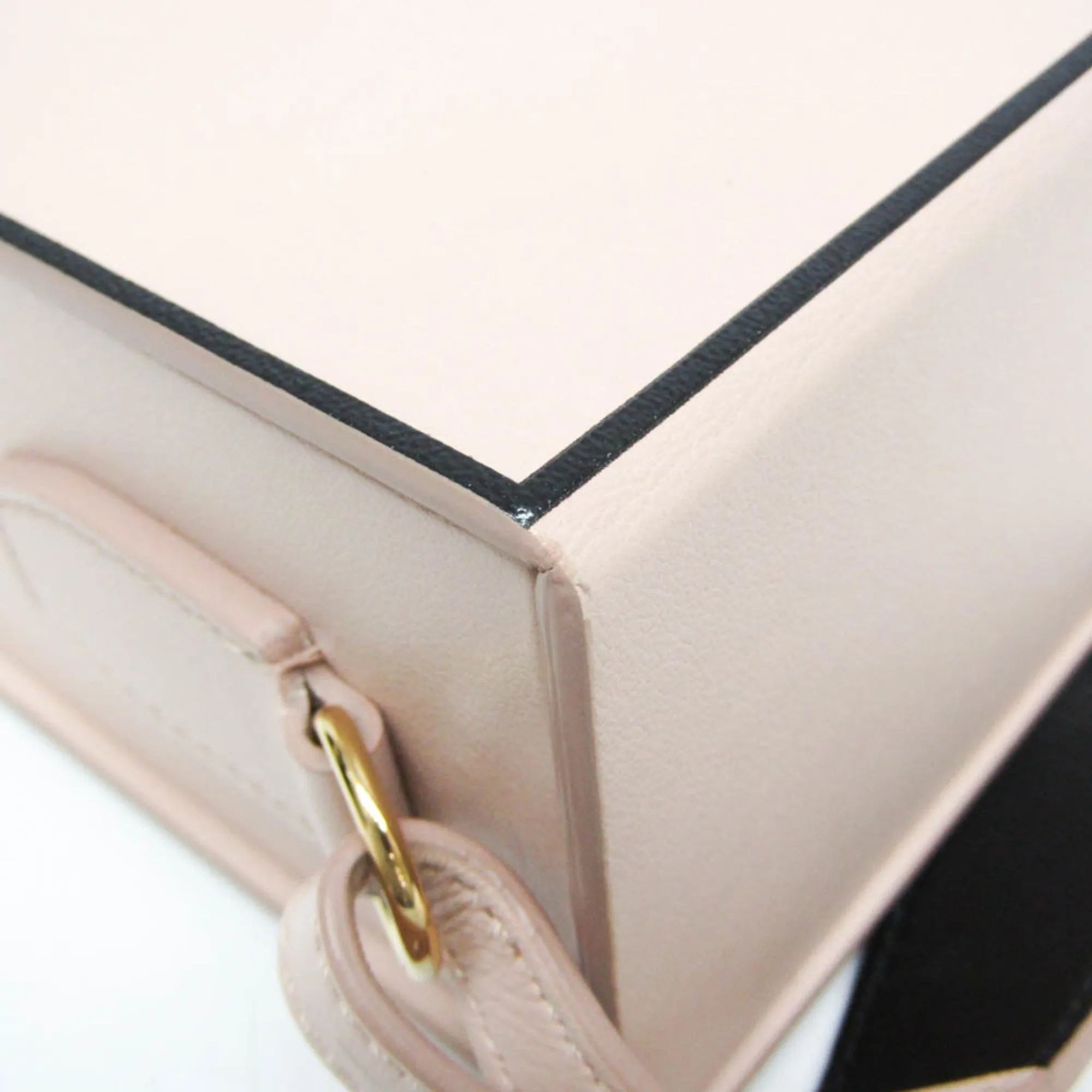 Fendi Leather Shoulder Bag (Pre-Owned)