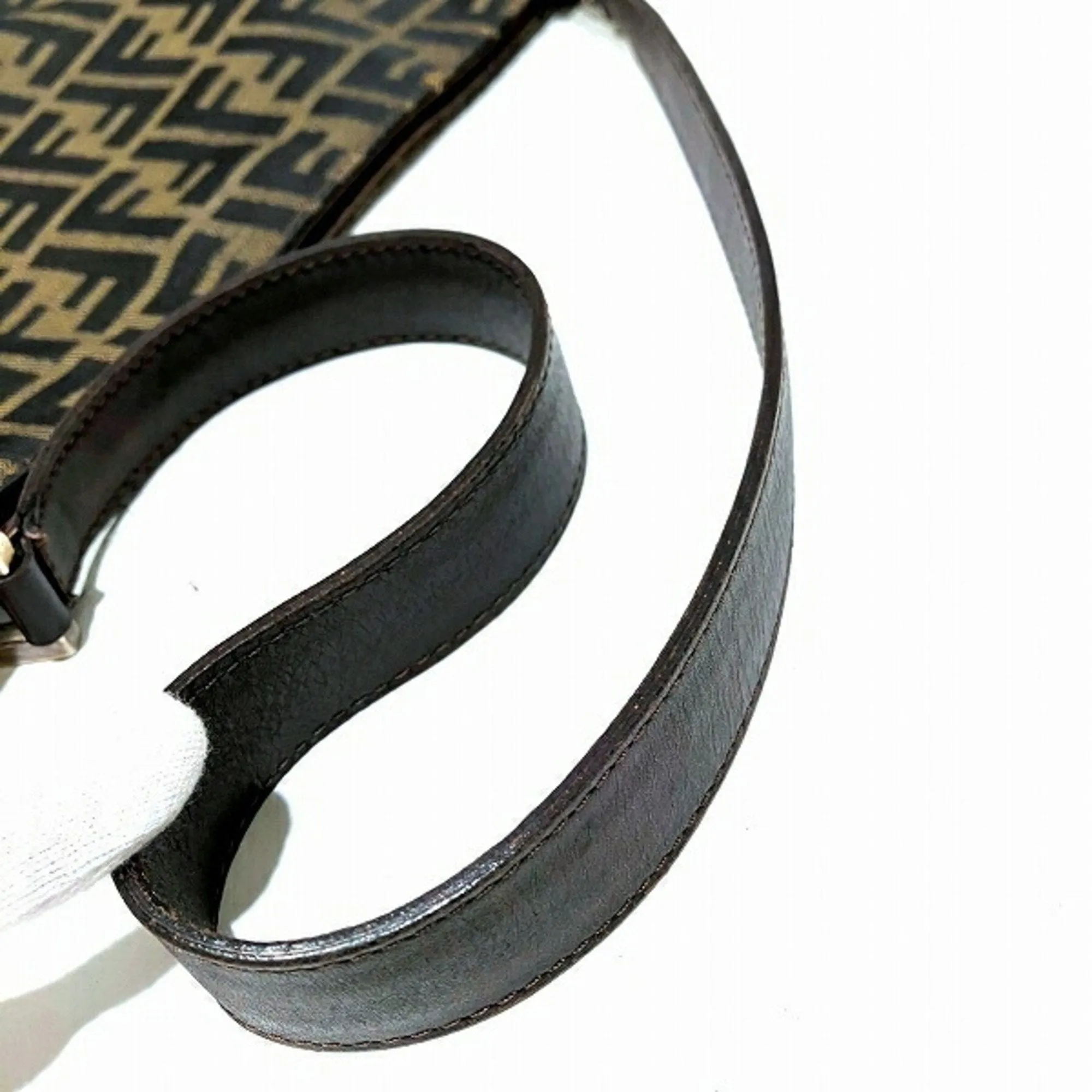 Fendi Zucca Leather Shoulder Bag (Pre-Owned)