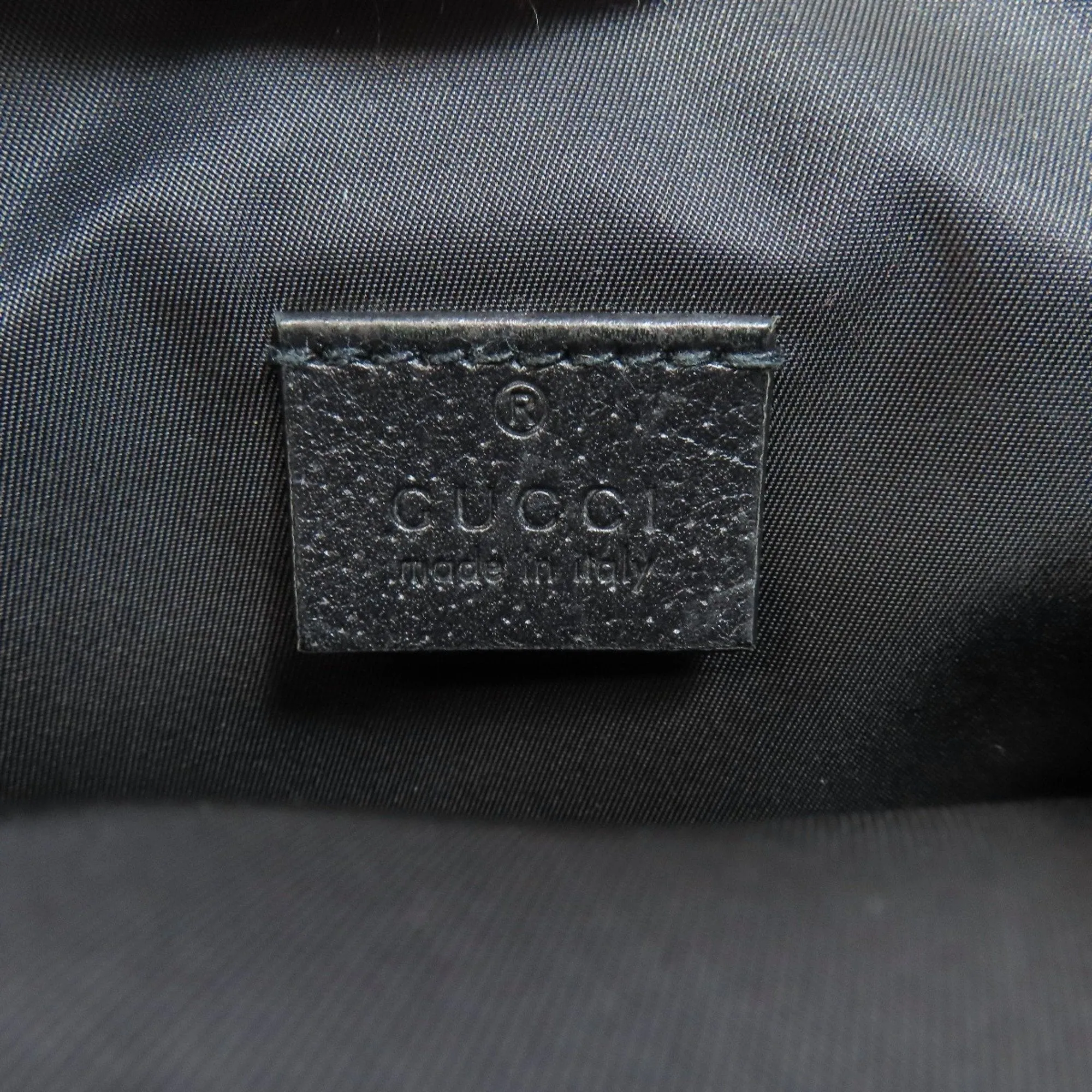 Gucci Nylon Shoulder Bag (Pre-Owned)