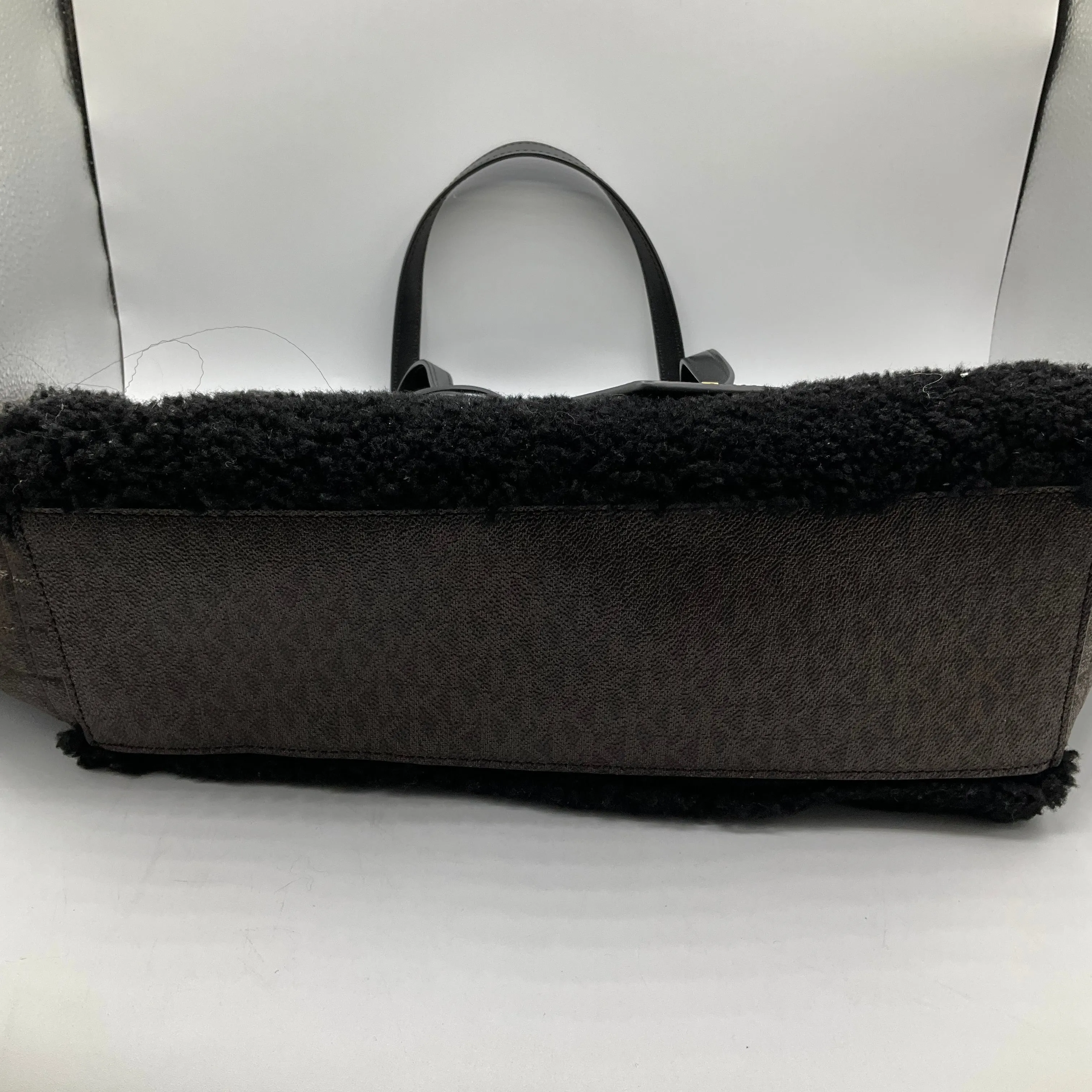 Handbag Designer By Michael Kors, Size: Large