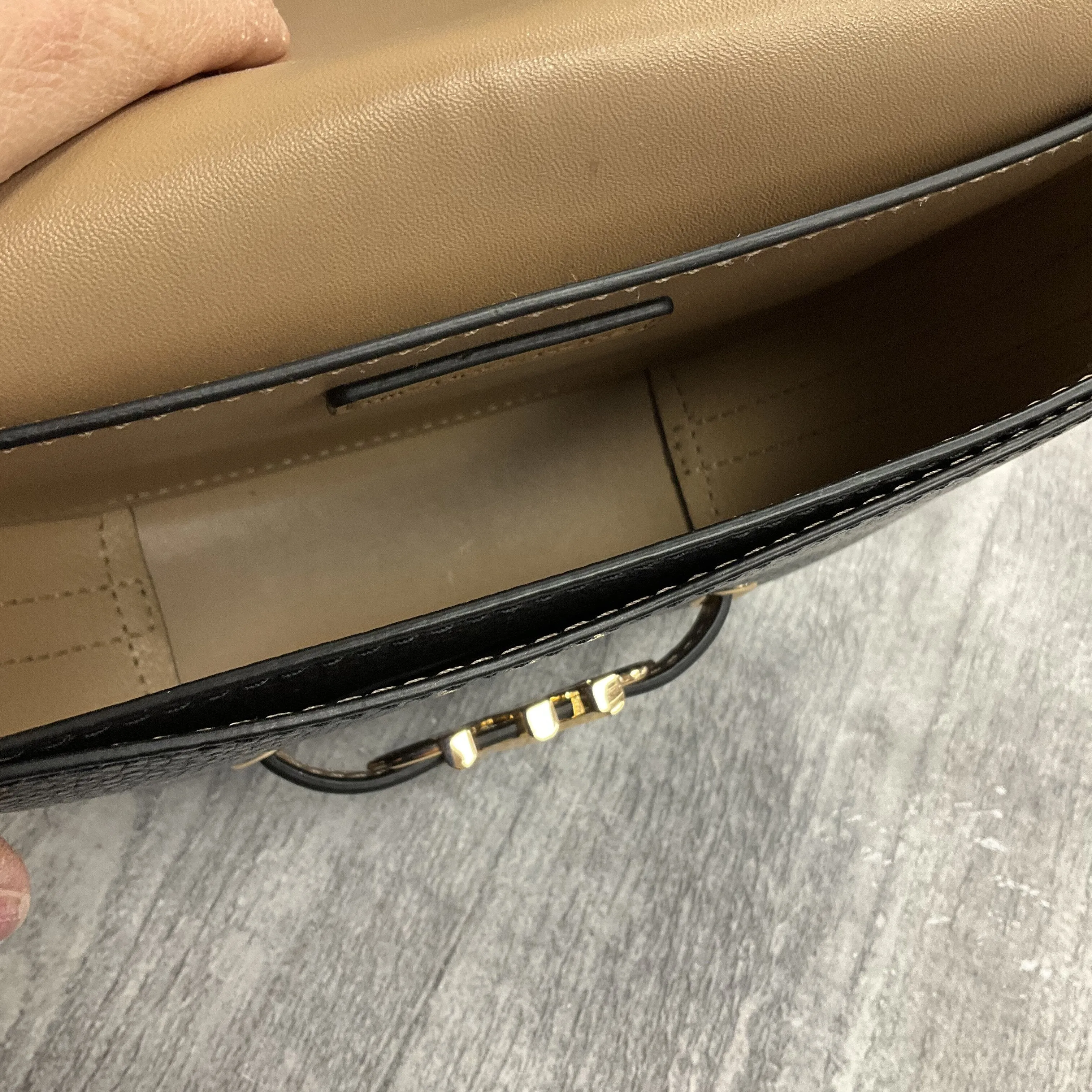 Handbag Designer By Michael Kors  Size: Small