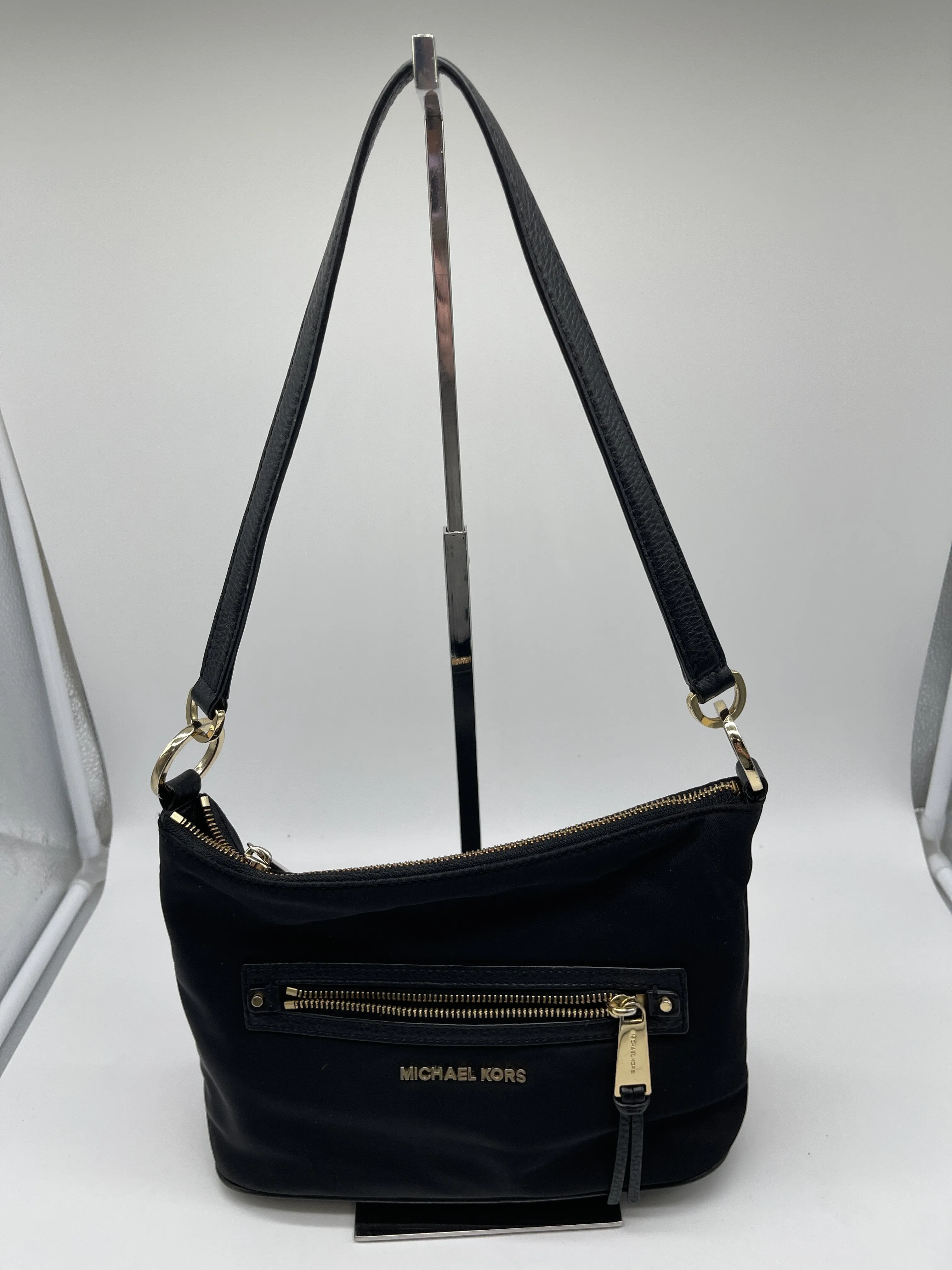 Handbag Designer By Michael Kors  Size: Small
