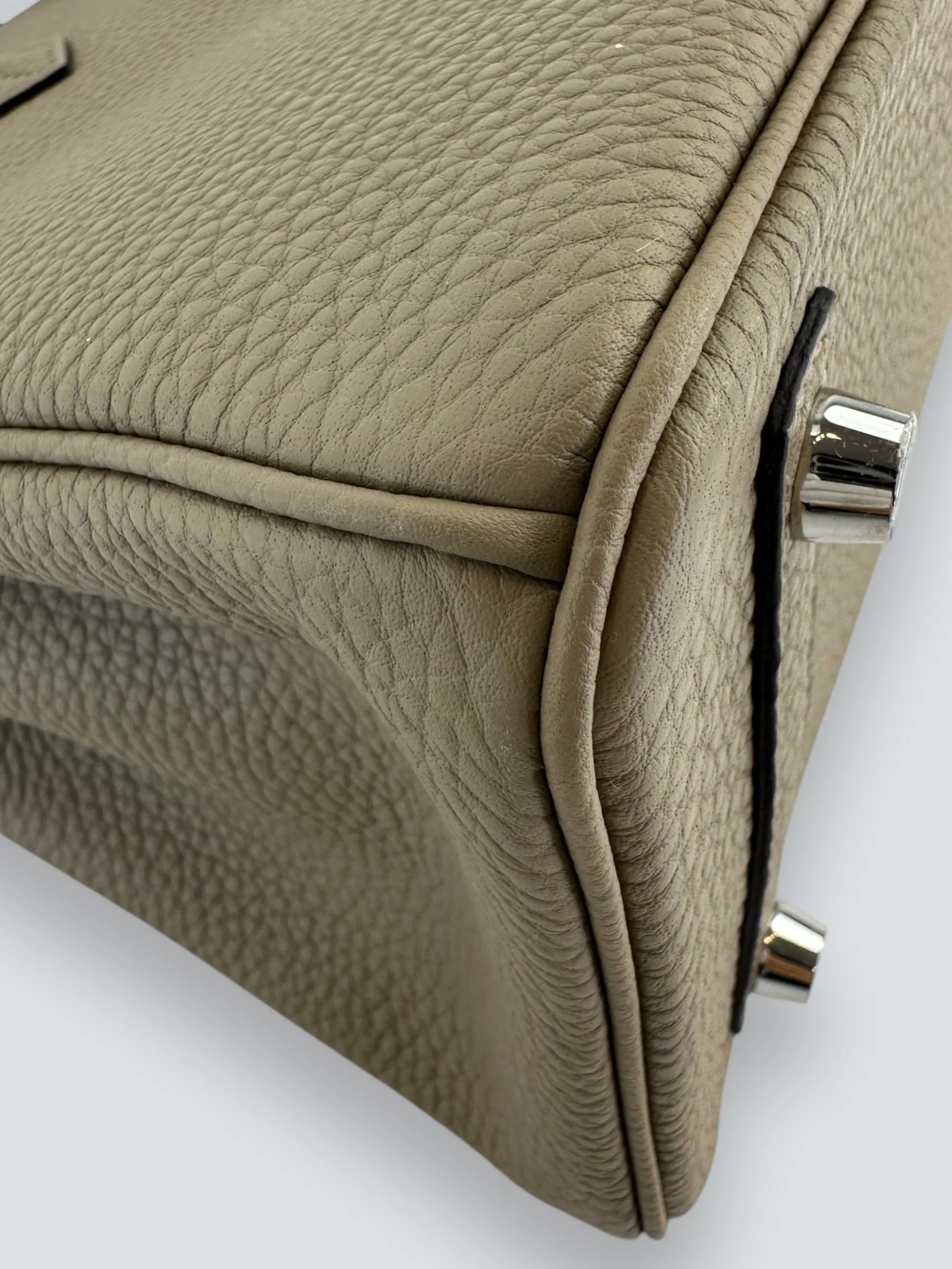 Herm??s Grey Togo Leather Birkin 25 (Palladium Hardware)