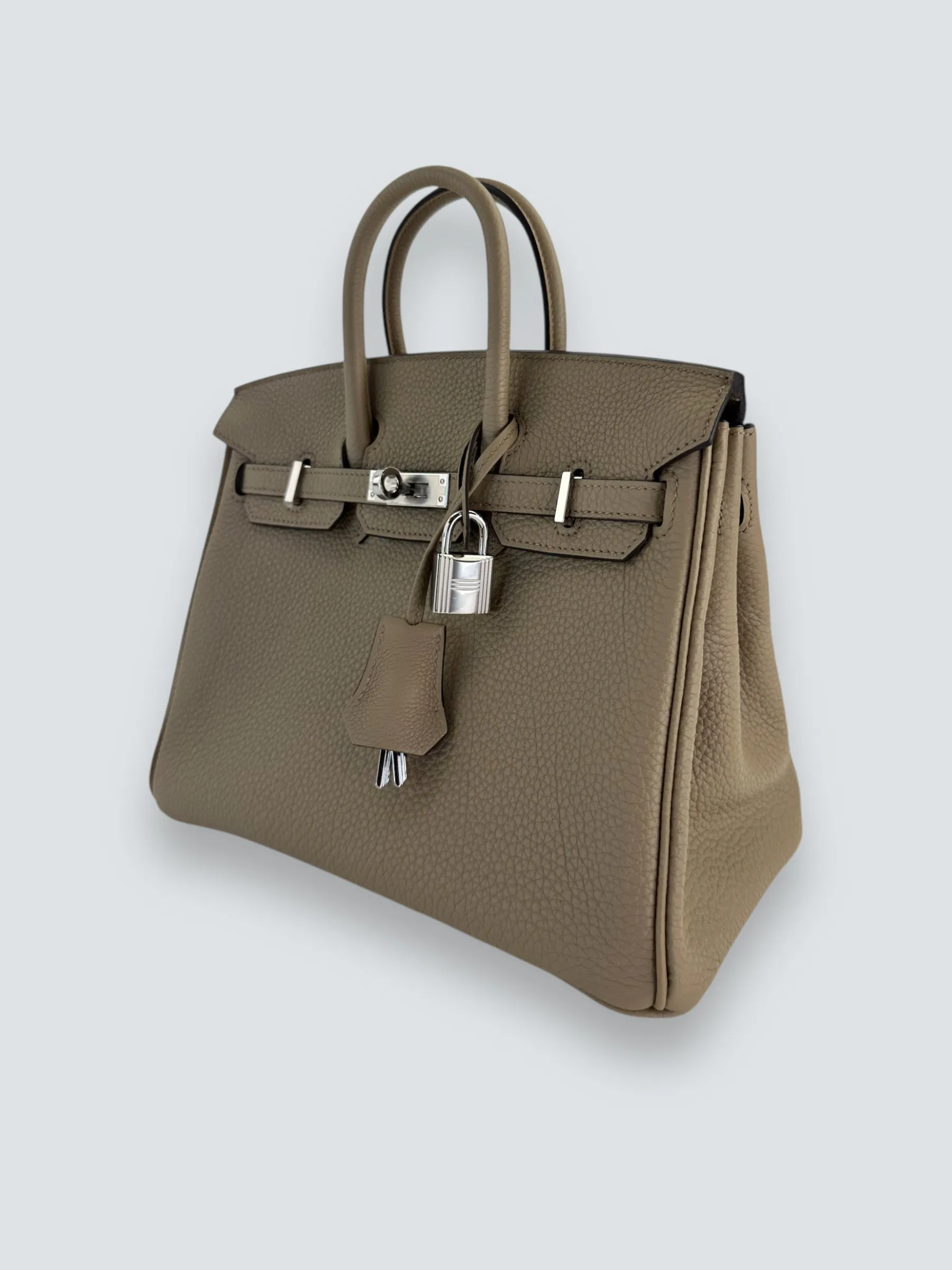 Herm??s Grey Togo Leather Birkin 25 (Palladium Hardware)