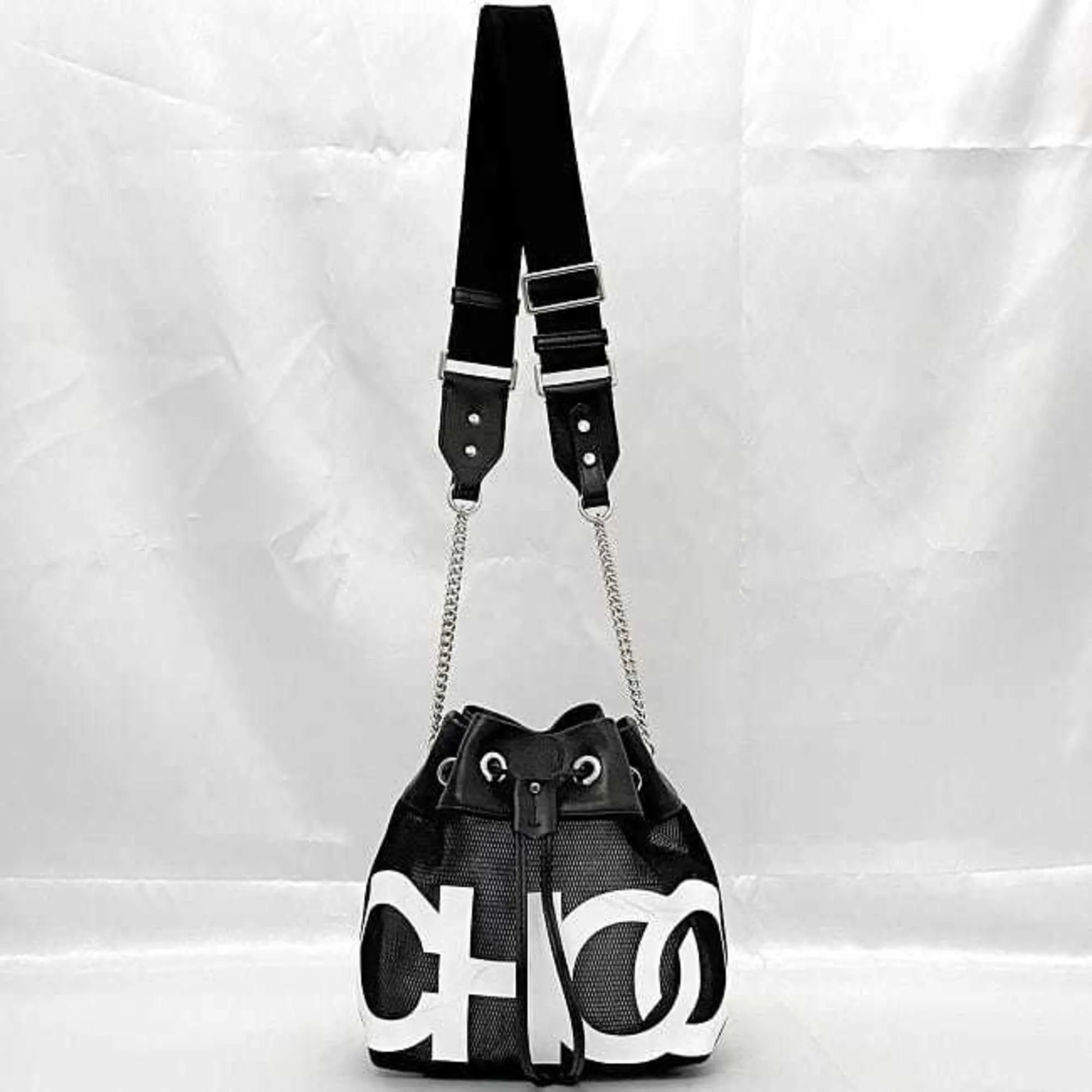 Jimmy Choo  Mesh Leather Shoulder Bag (Pre-Owned)