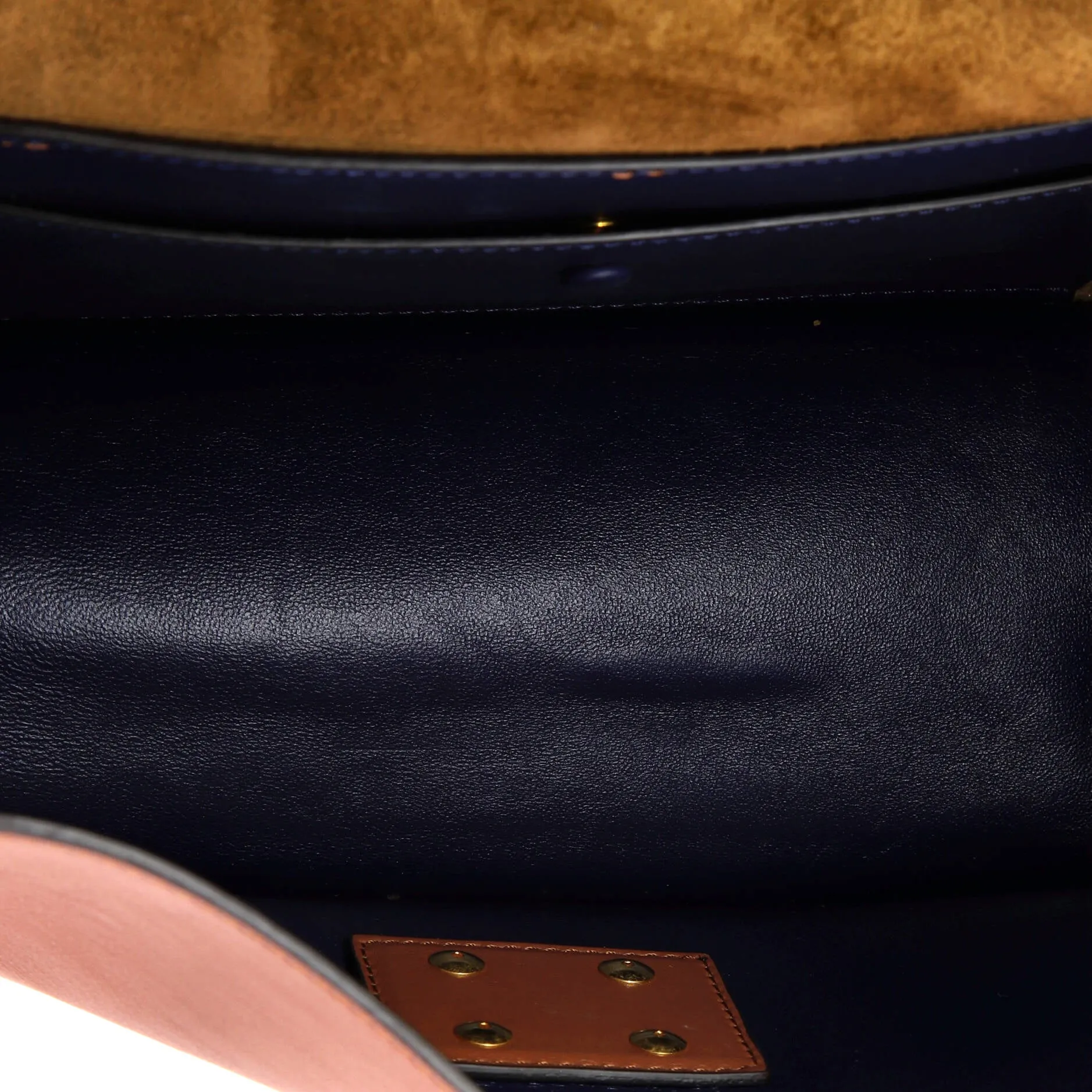 Kan U Shoulder Bag Leather Medium