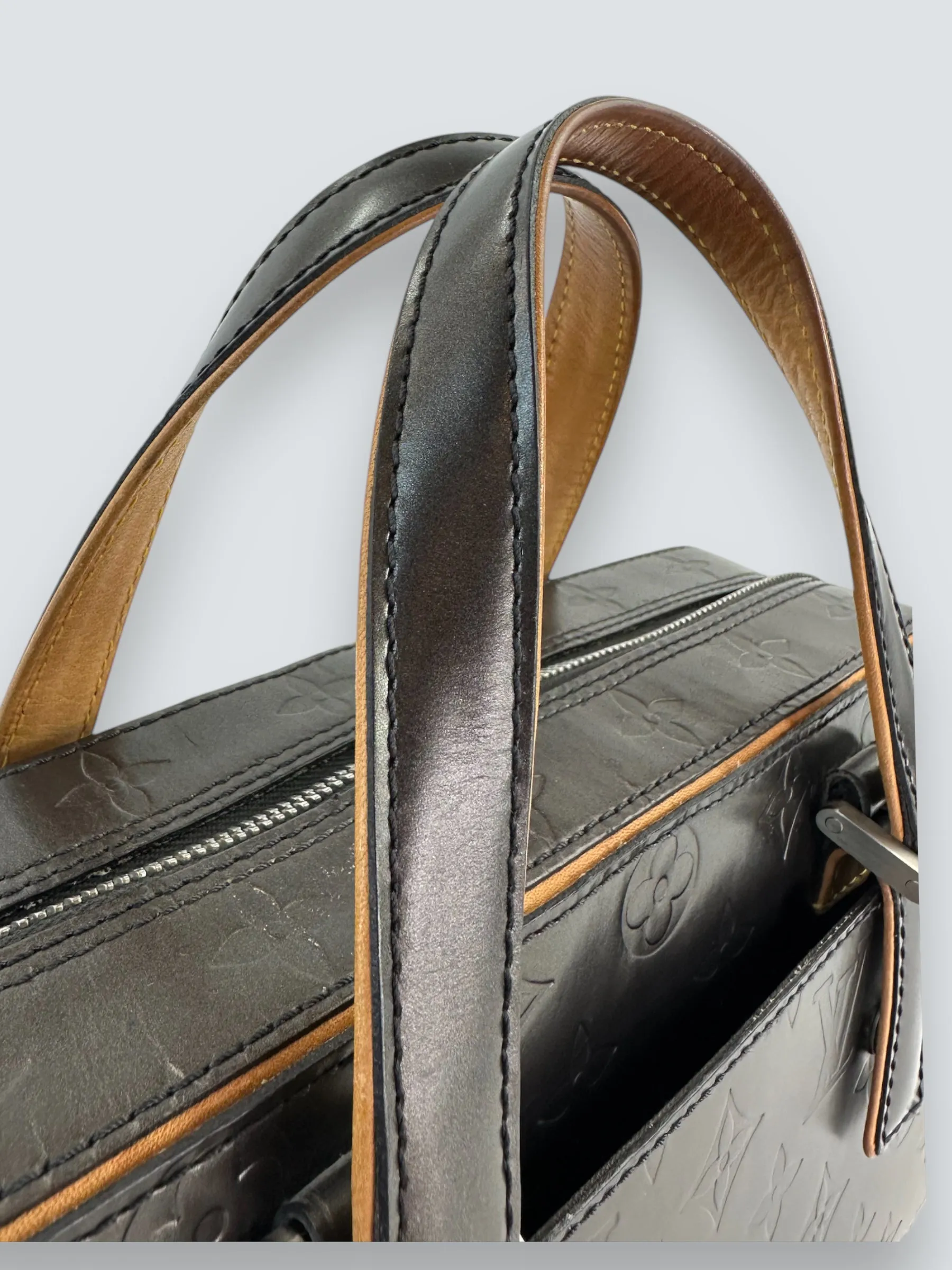 Louis Vuitton Charcoal Grey Vernis Leather Shelton Tote