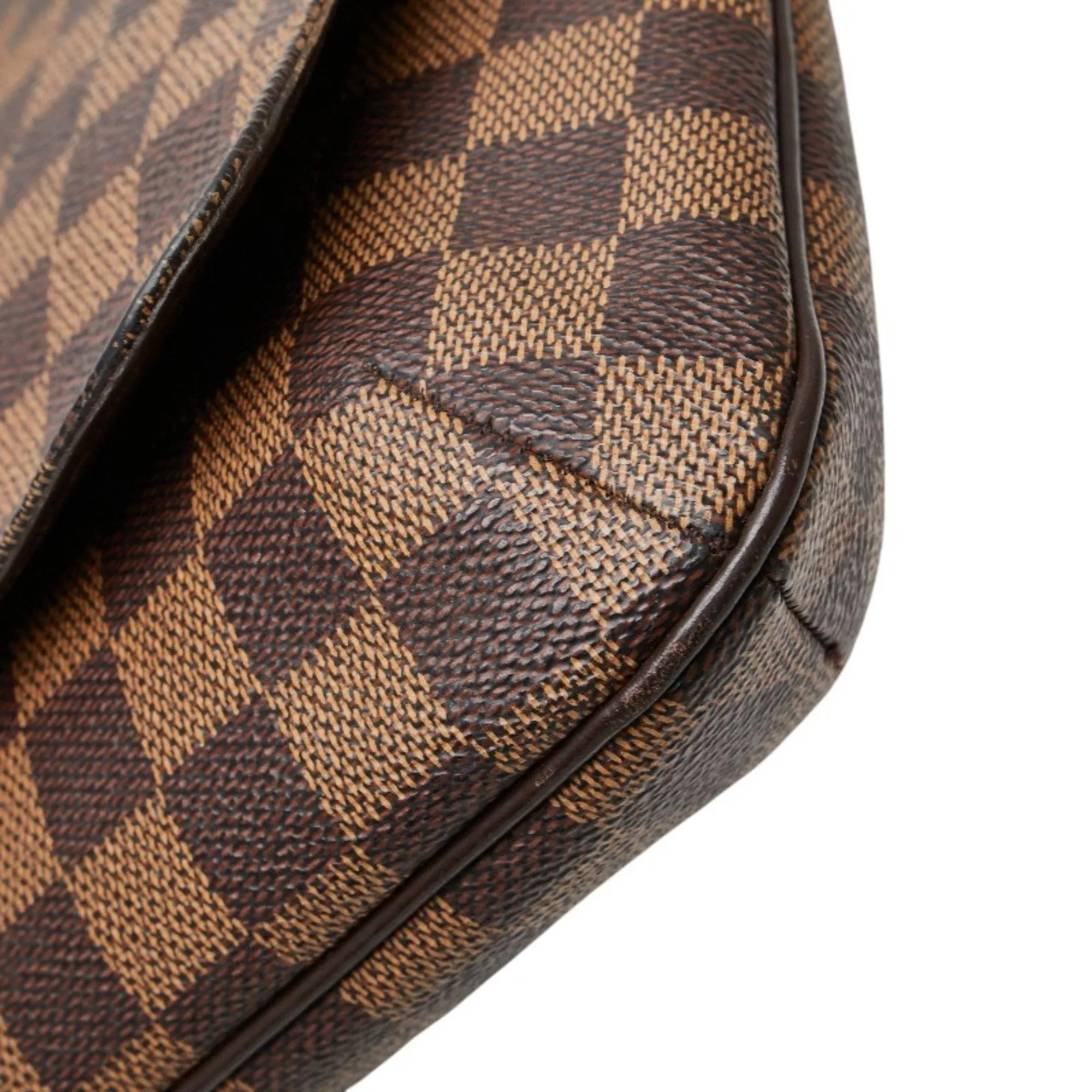 Louis Vuitton Damier Pvc Leather Shoulder Bag (Pre-Owned)