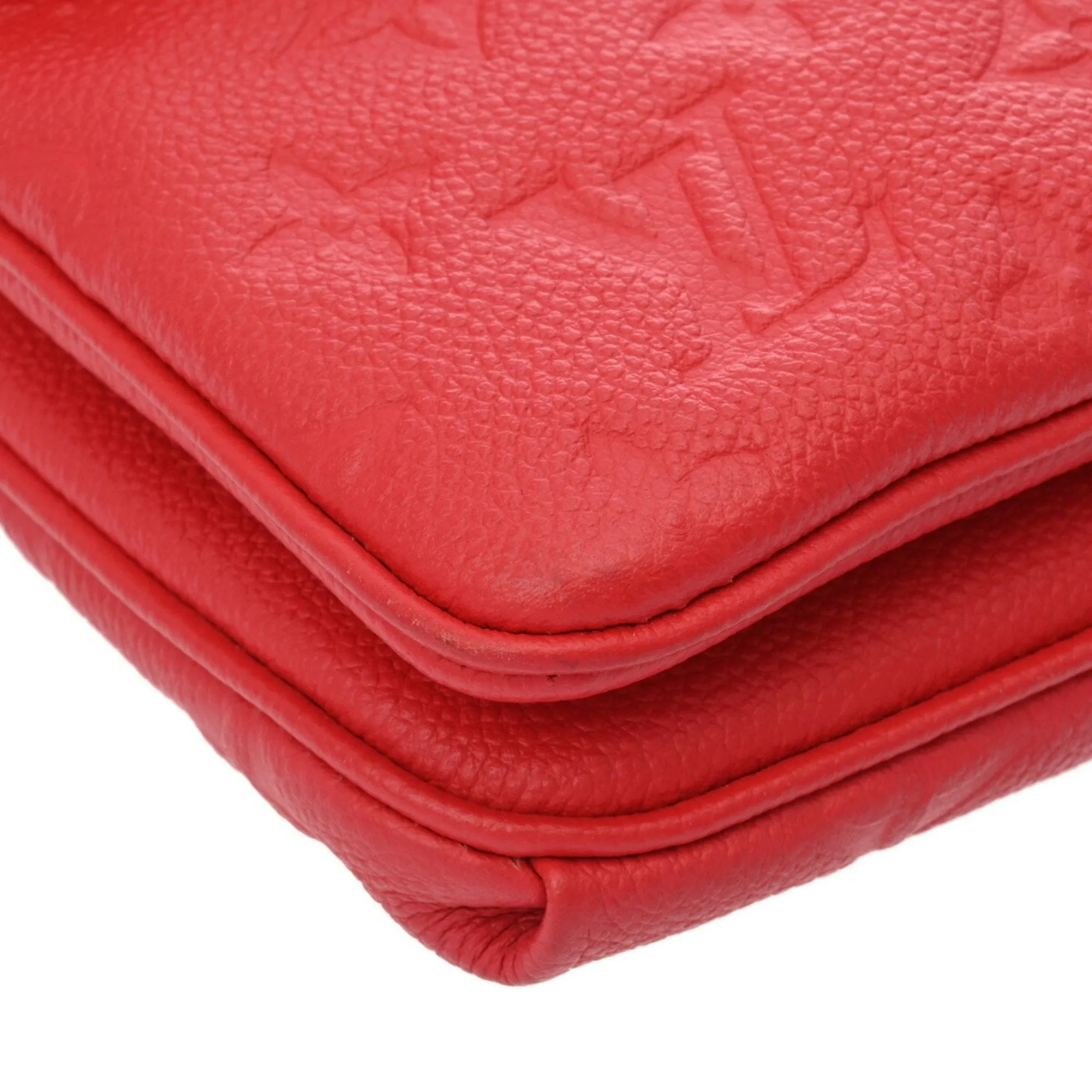 Louis Vuitton Leather Shoulder Bag (Pre-Owned)