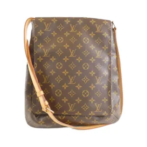 Louis Vuitton Marron Coated Canvas Shoulder Bag (Pre-Owned)