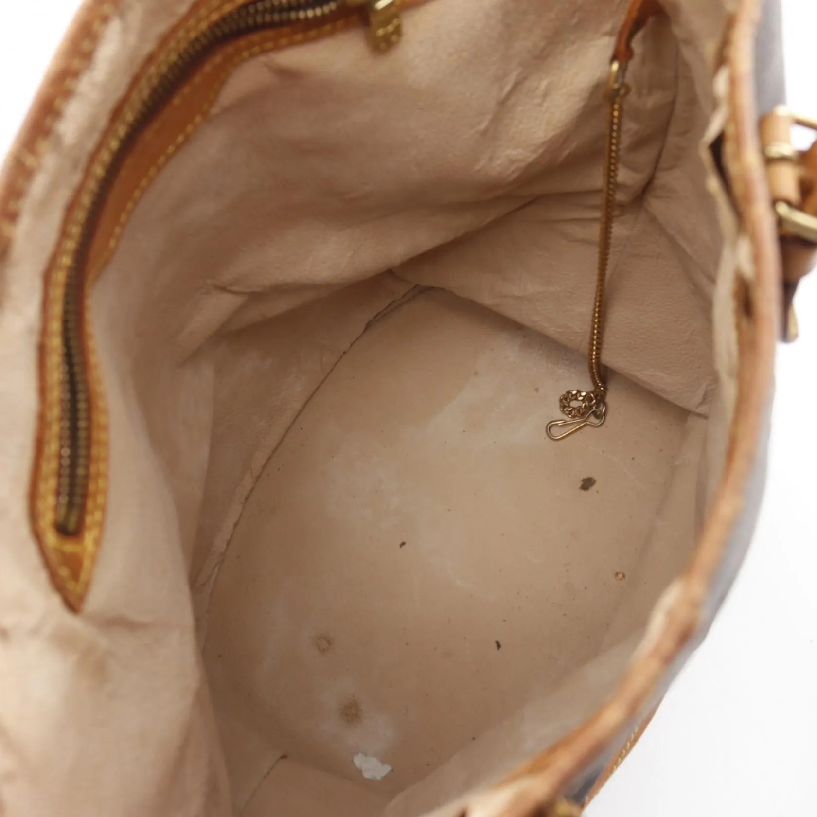 Louis Vuitton Monogram Bucket GM Shoulder Bag