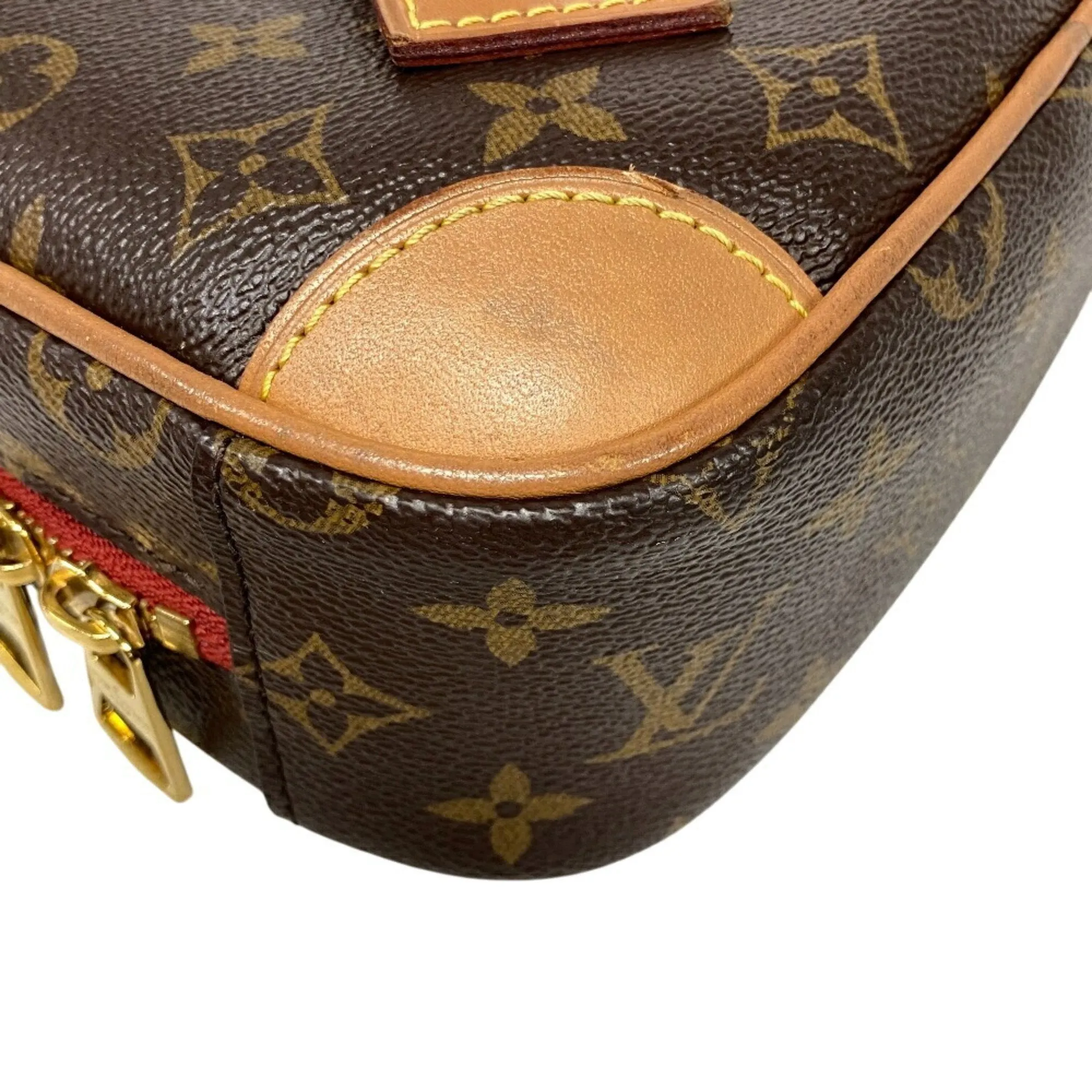 Louis Vuitton Monogram Monogram Leather Shoulder Bag (Pre-Owned)