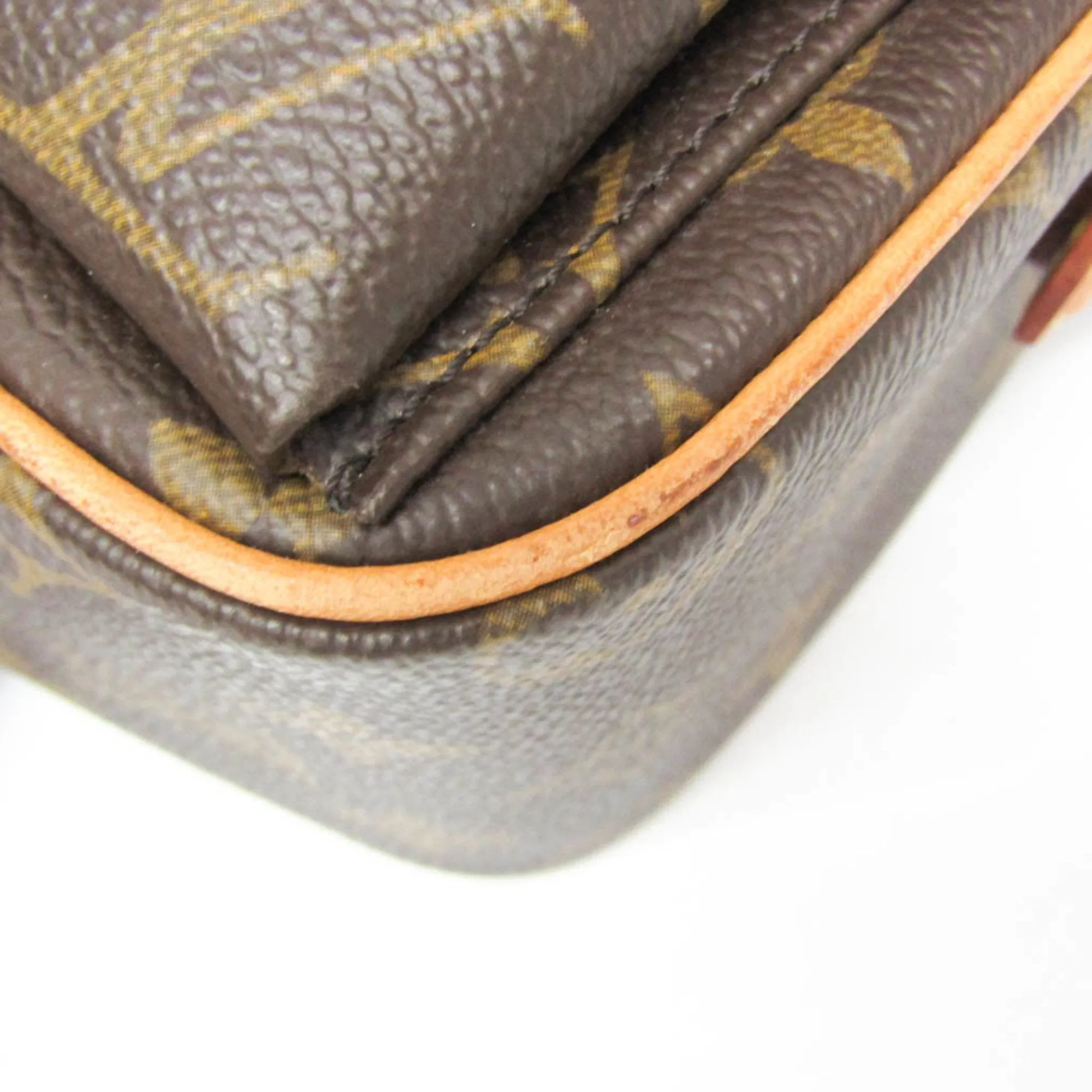 Louis Vuitton Monogram Monogram Shoulder Bag (Pre-Owned)
