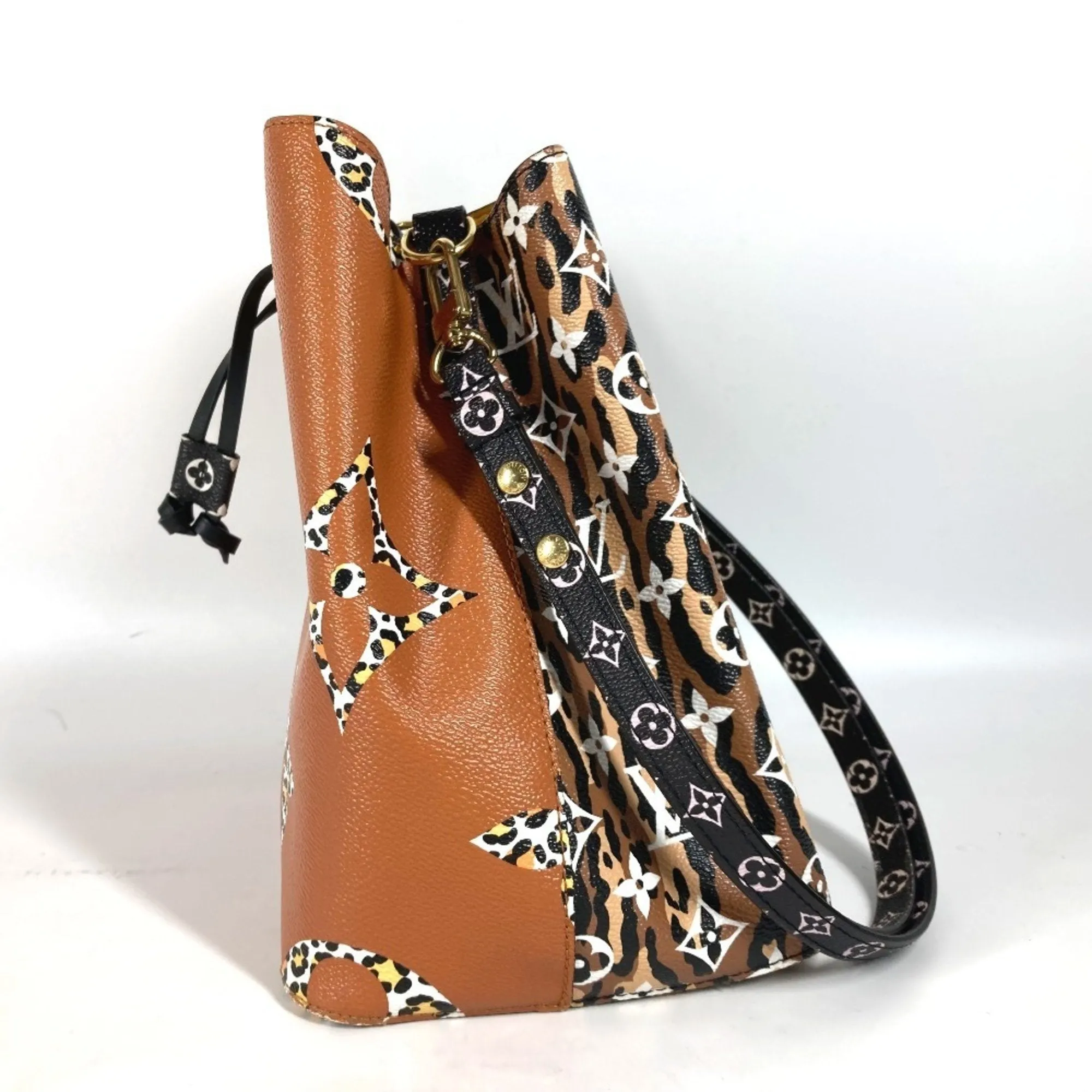 Louis Vuitton  Monogram Shoulder Bag (Pre-Owned)