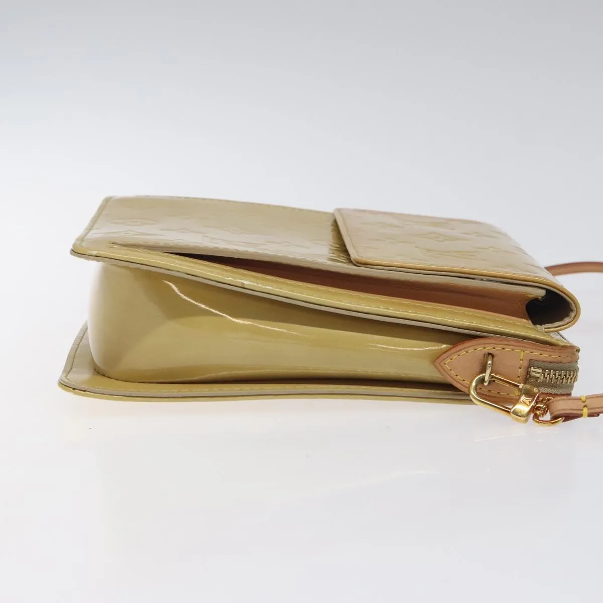 Louis Vuitton Mott Patent Leather Shoulder Bag (Pre-Owned)