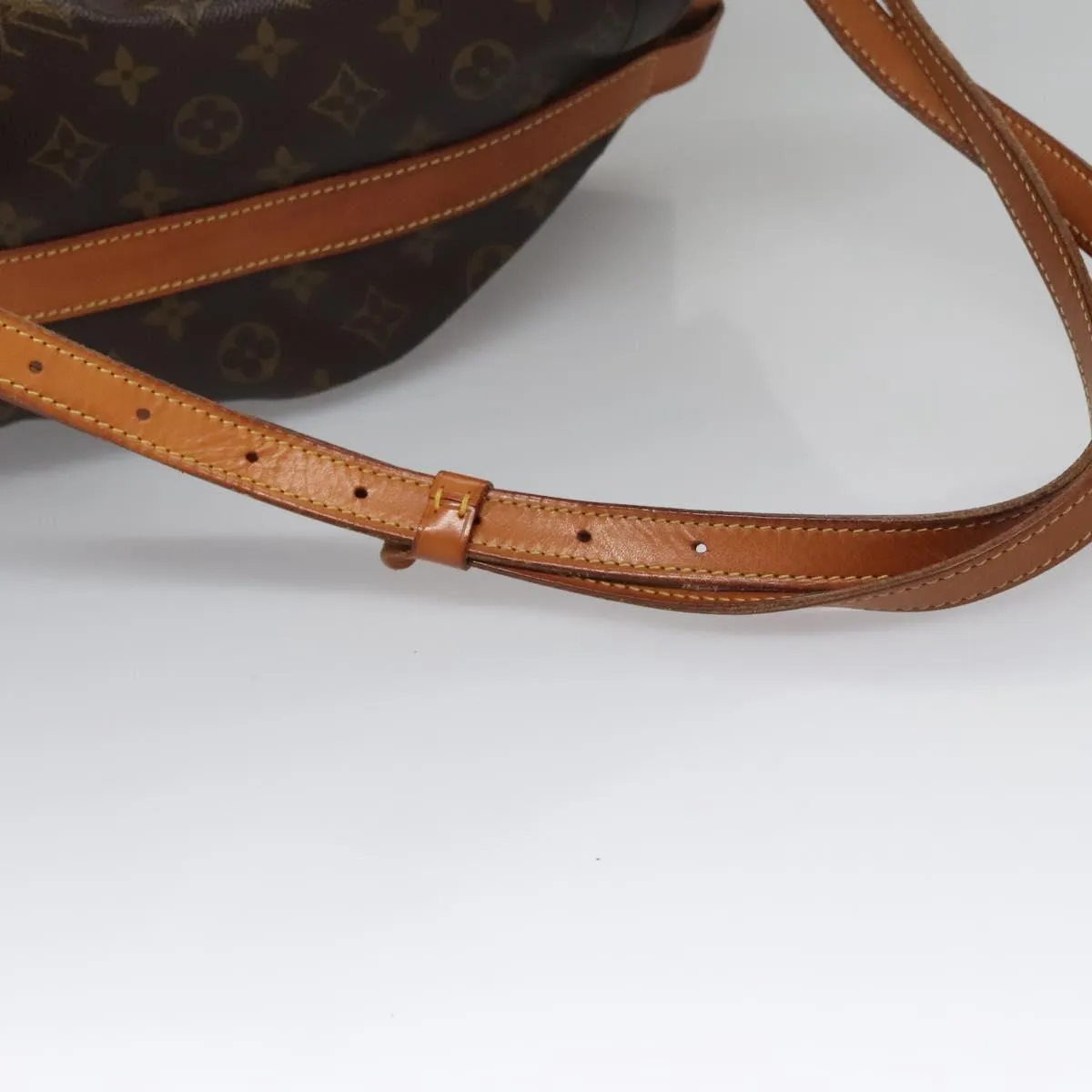 Louis Vuitton Randonne Canvas Shoulder Bag (Pre-Owned)