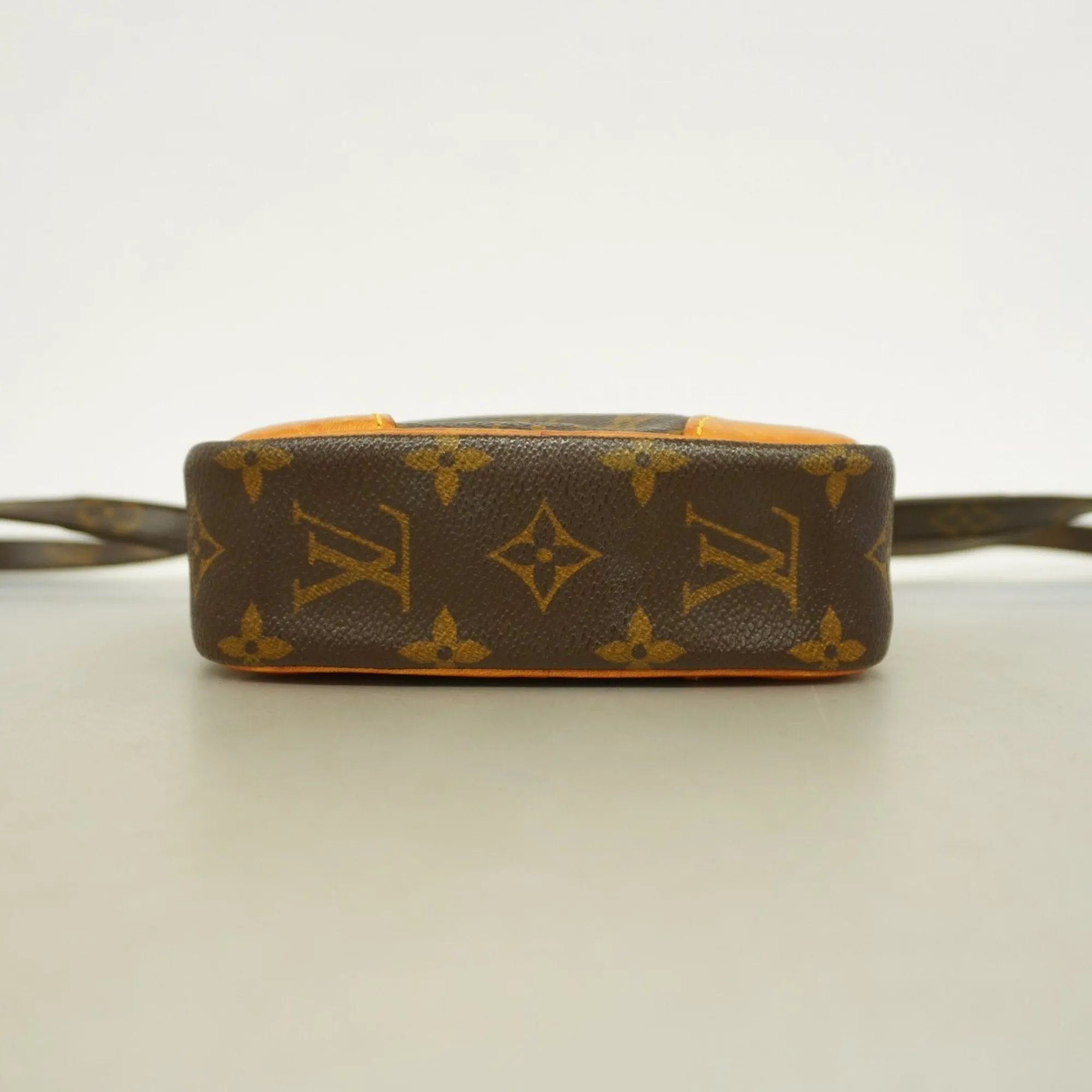 Louis Vuitton Shoulder Bag (Pre-Owned)