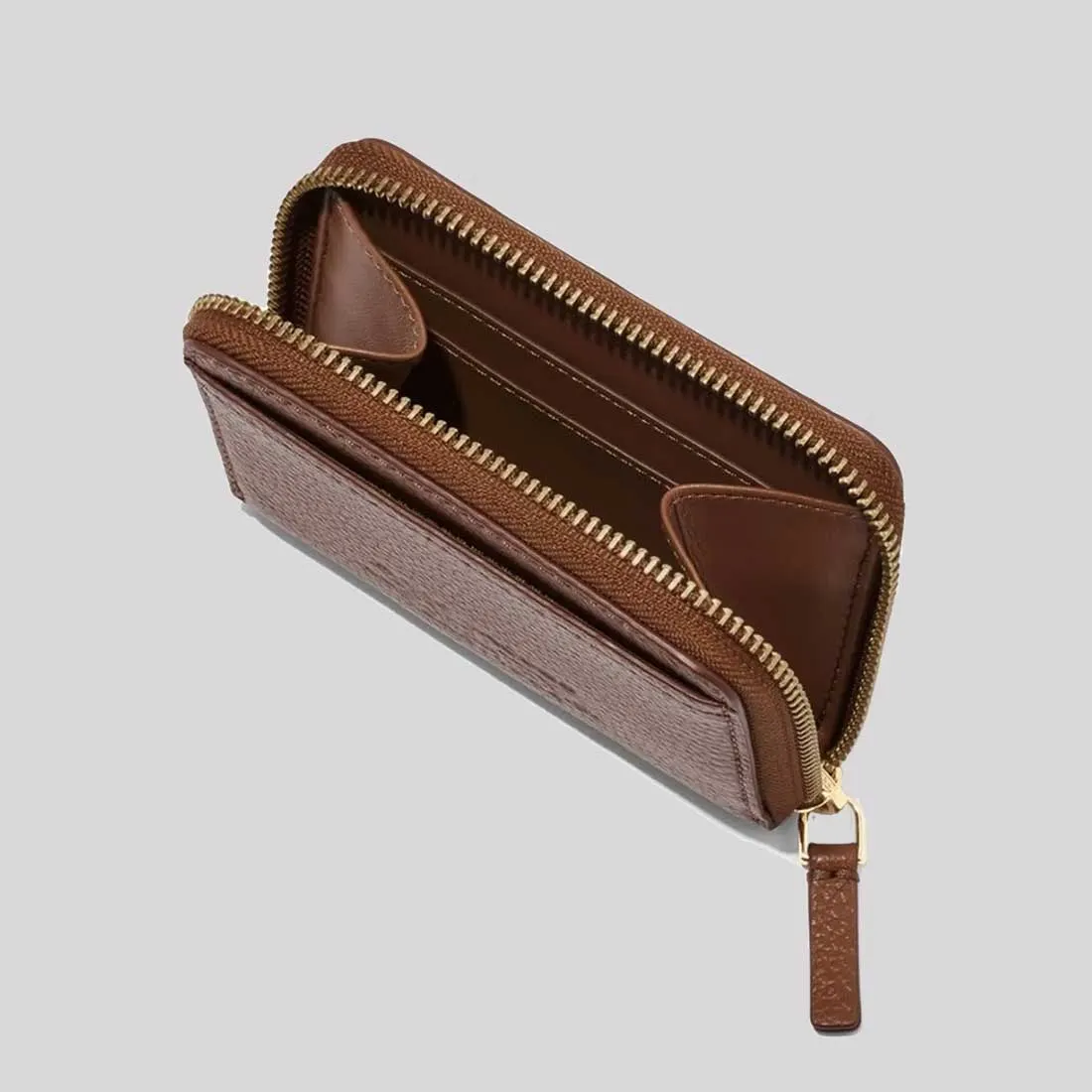 MARC JACOBS Leather The Zip Around wallet Argan Oil S134L01RE22