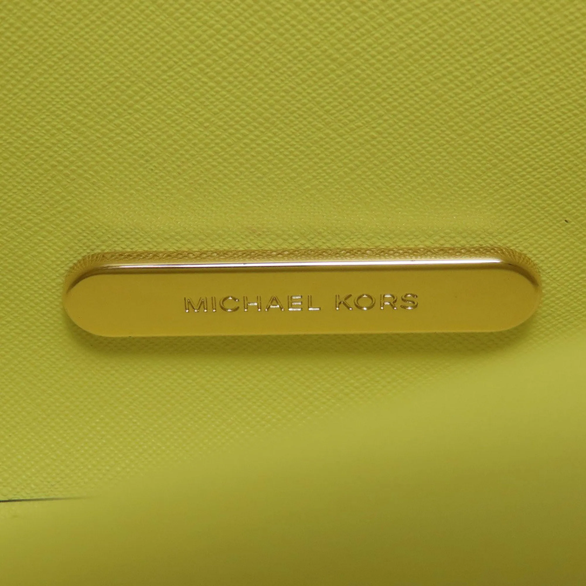 Michael Kors  Leather Handbag Shoulder Bag (Pre-Owned)
